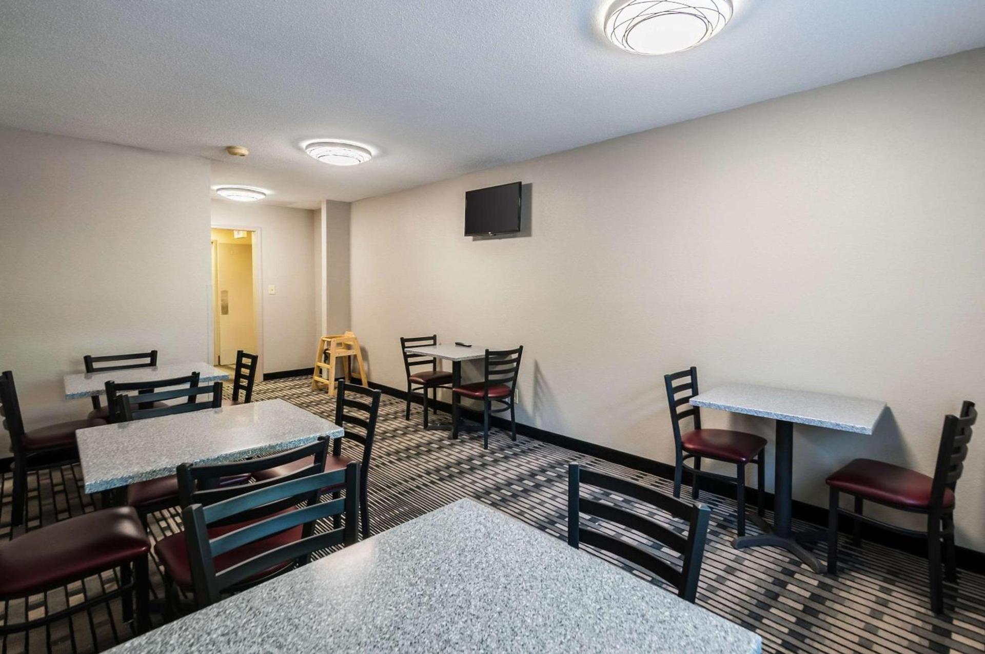 Quality Inn Solomons - Beacon Marina photo 20