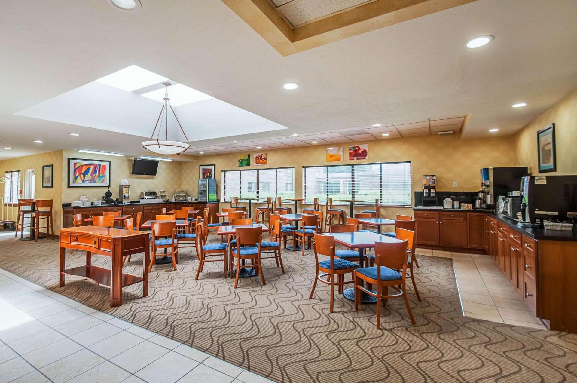 Quality Inn Salisbury North photo 25
