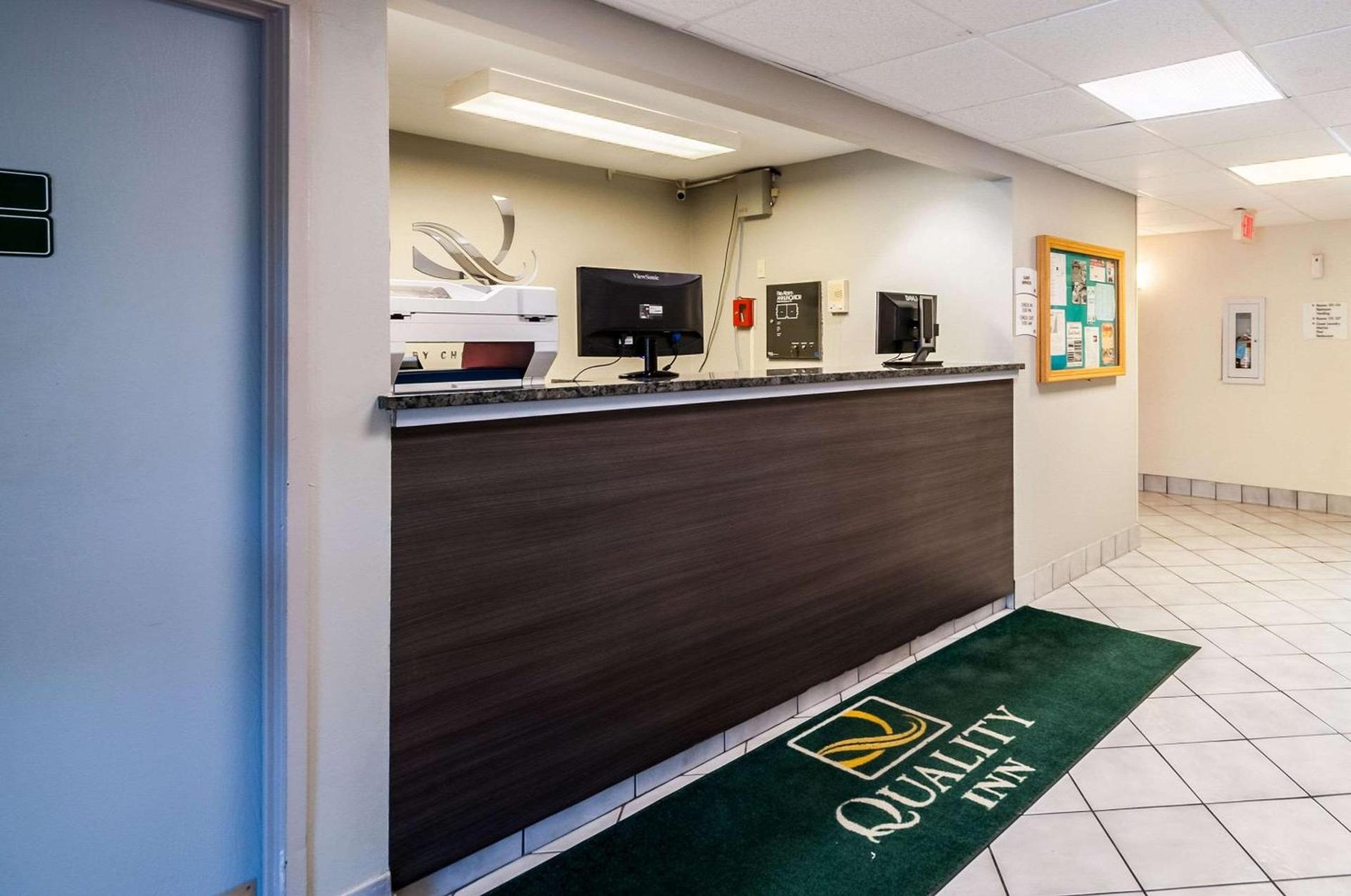 Quality Inn Solomons - Beacon Marina photo 4