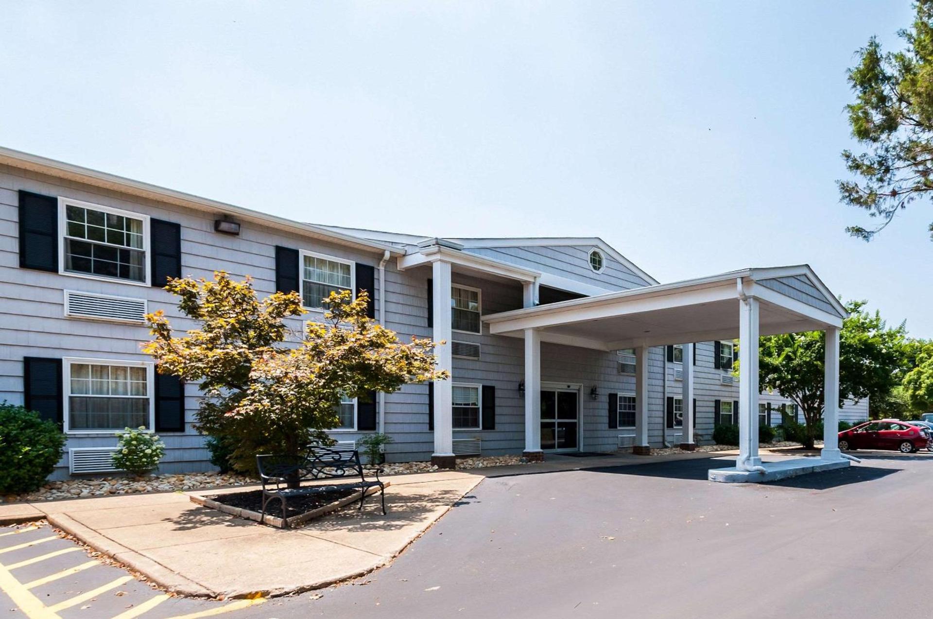 Quality Inn Solomons - Beacon Marina photo 1