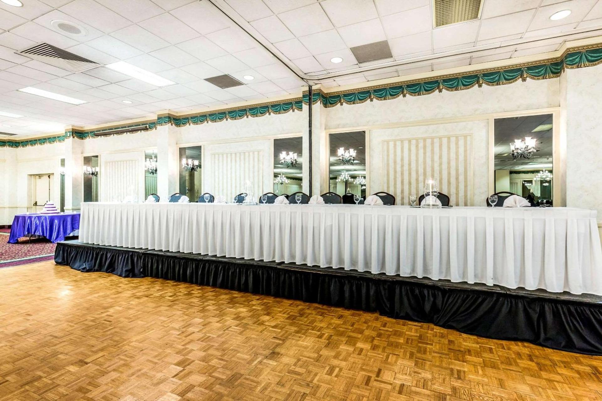 Clarion Inn Frederick Event Center photo 10