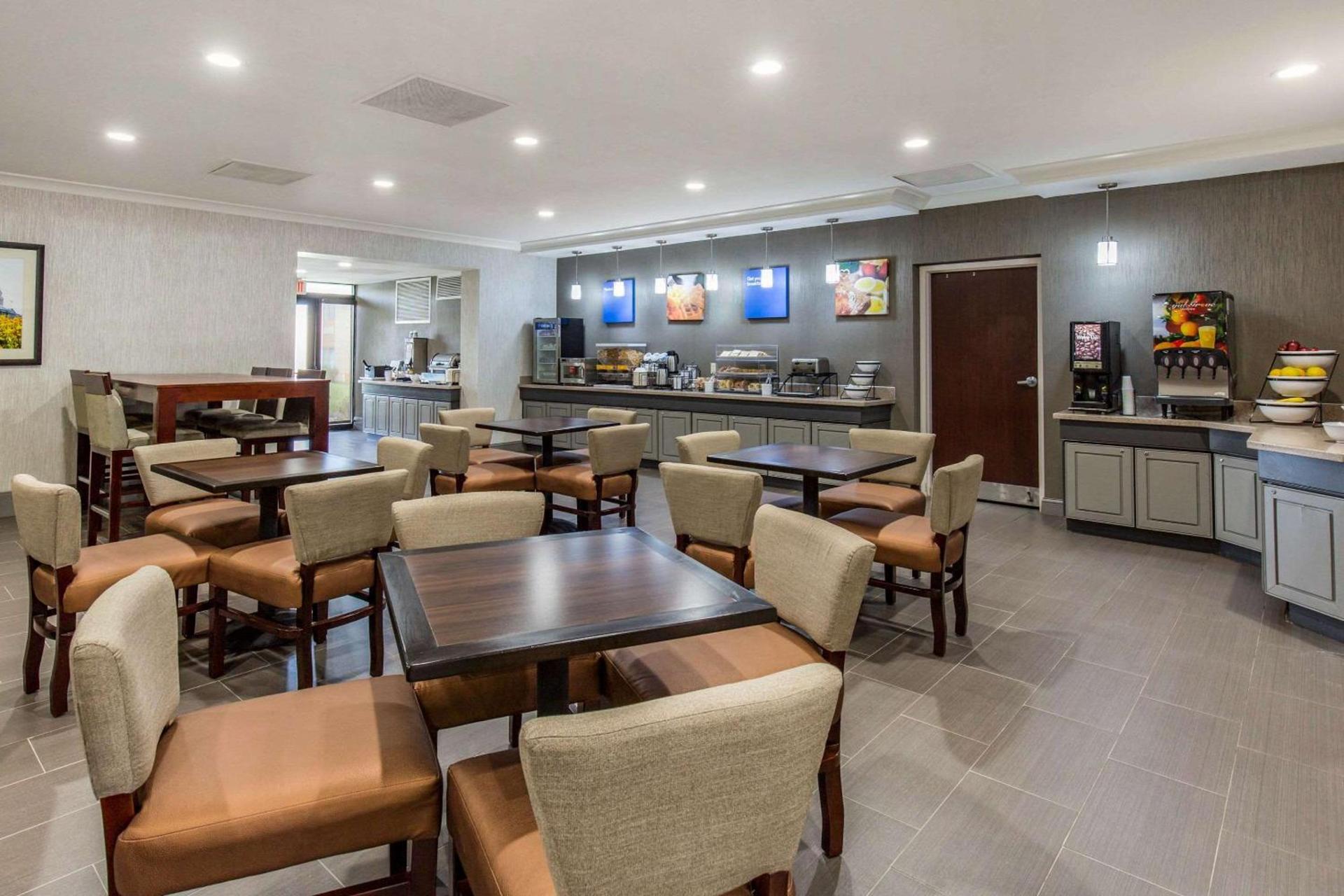 Comfort Inn College Park North photo 5