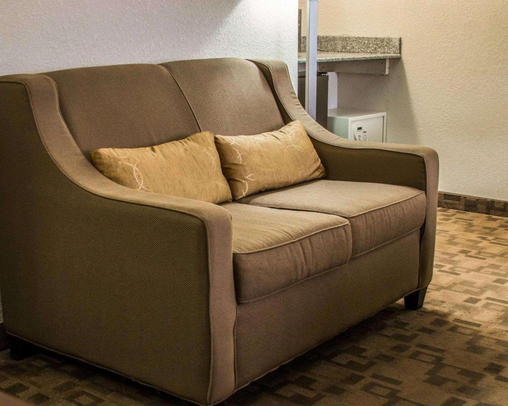Comfort Inn Birch Run - Frankenmuth photo 17