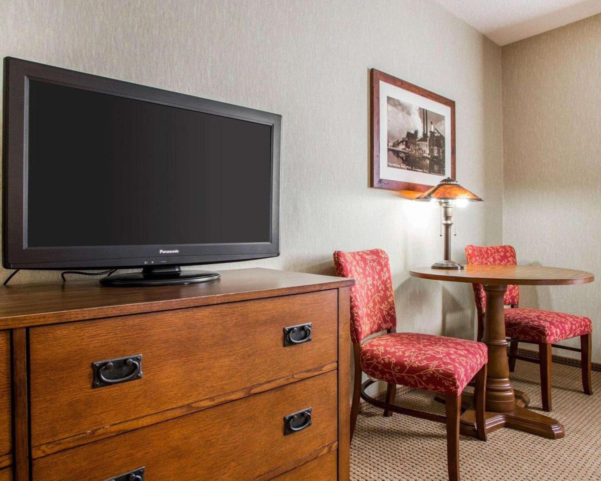 Quality Inn Ironwood photo 23