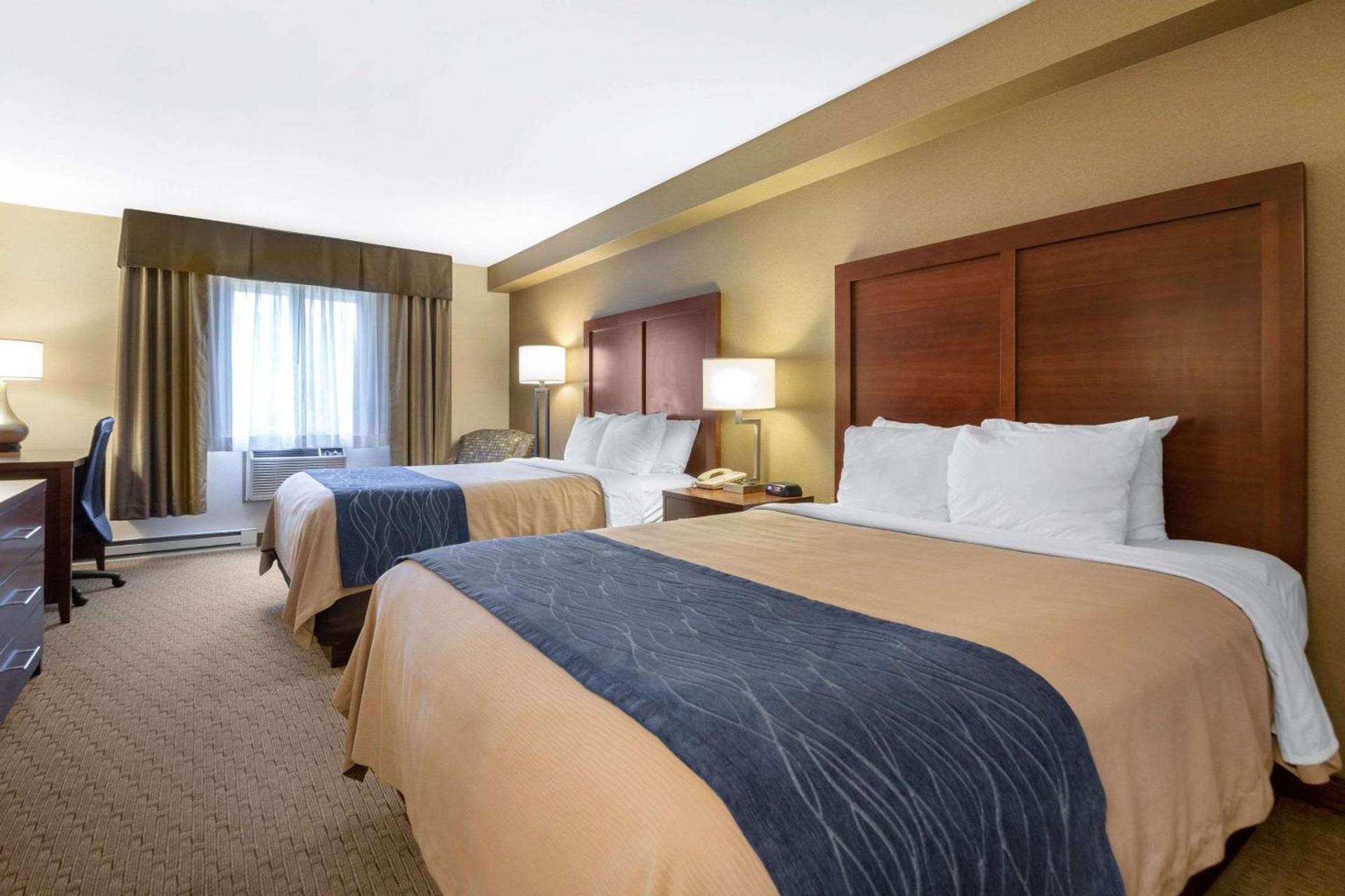 Comfort Inn Iron Mountain North photo 13