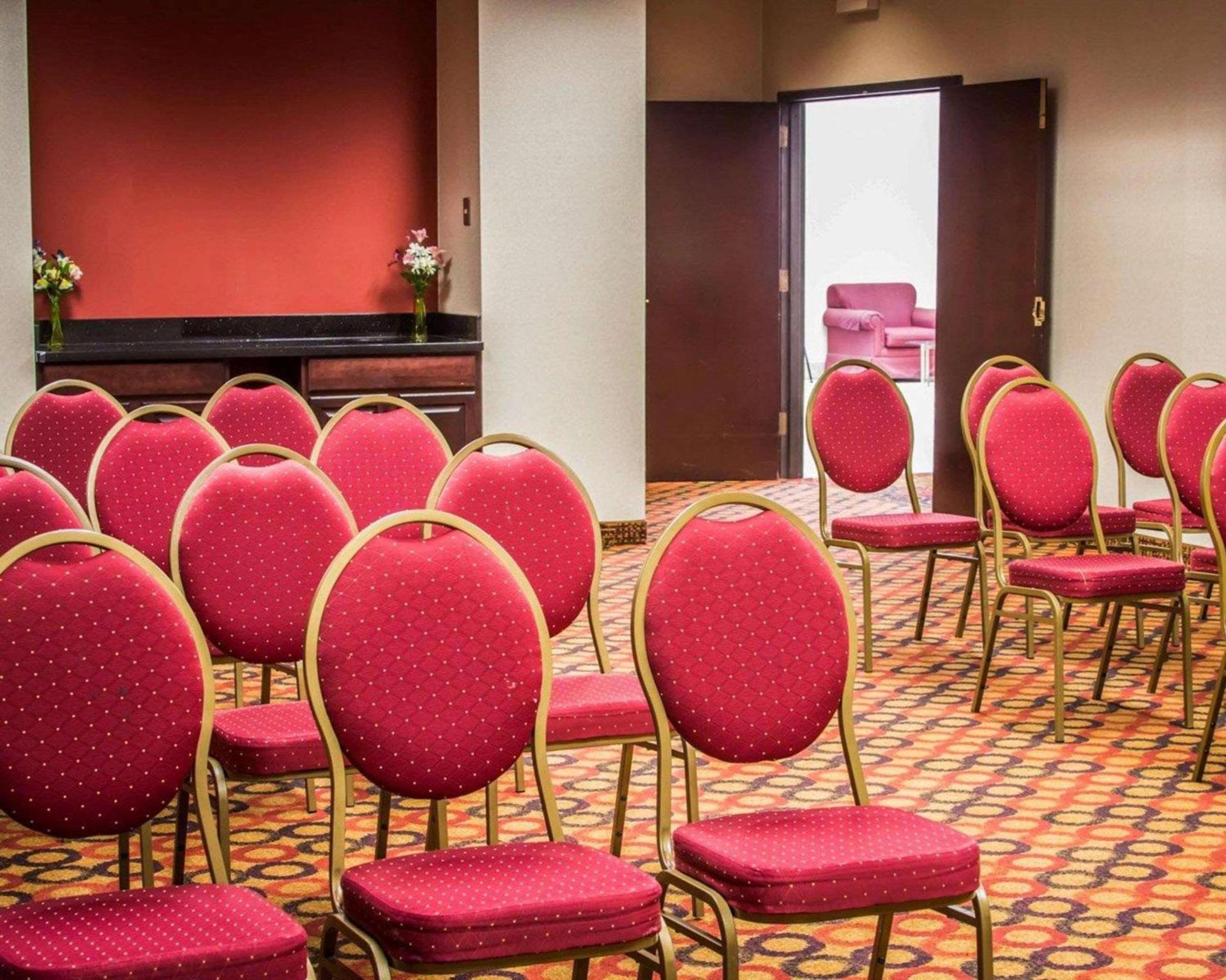 Quality Inn & Suites Port Huron photo 24