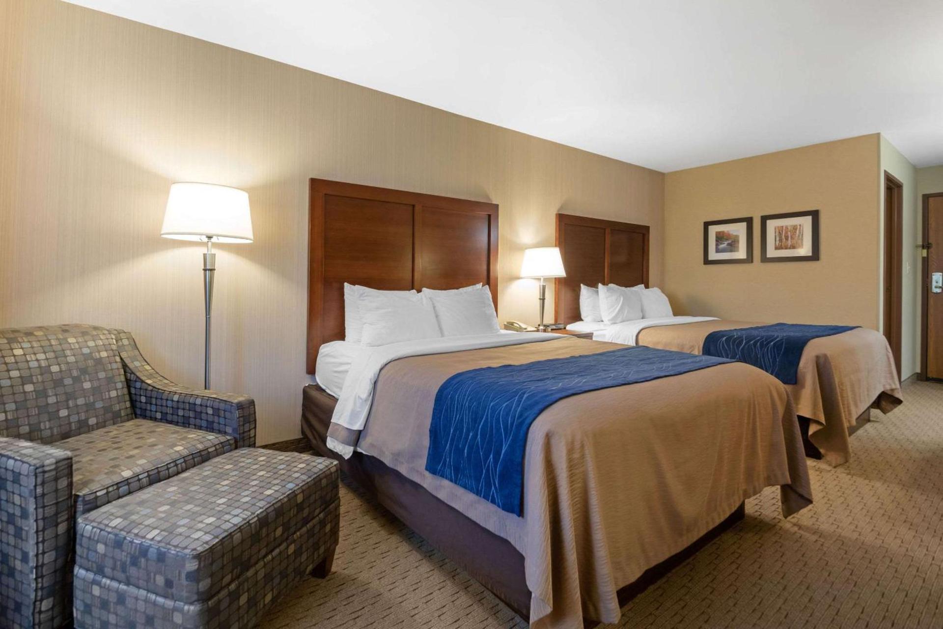 Comfort Inn Iron Mountain North photo 25