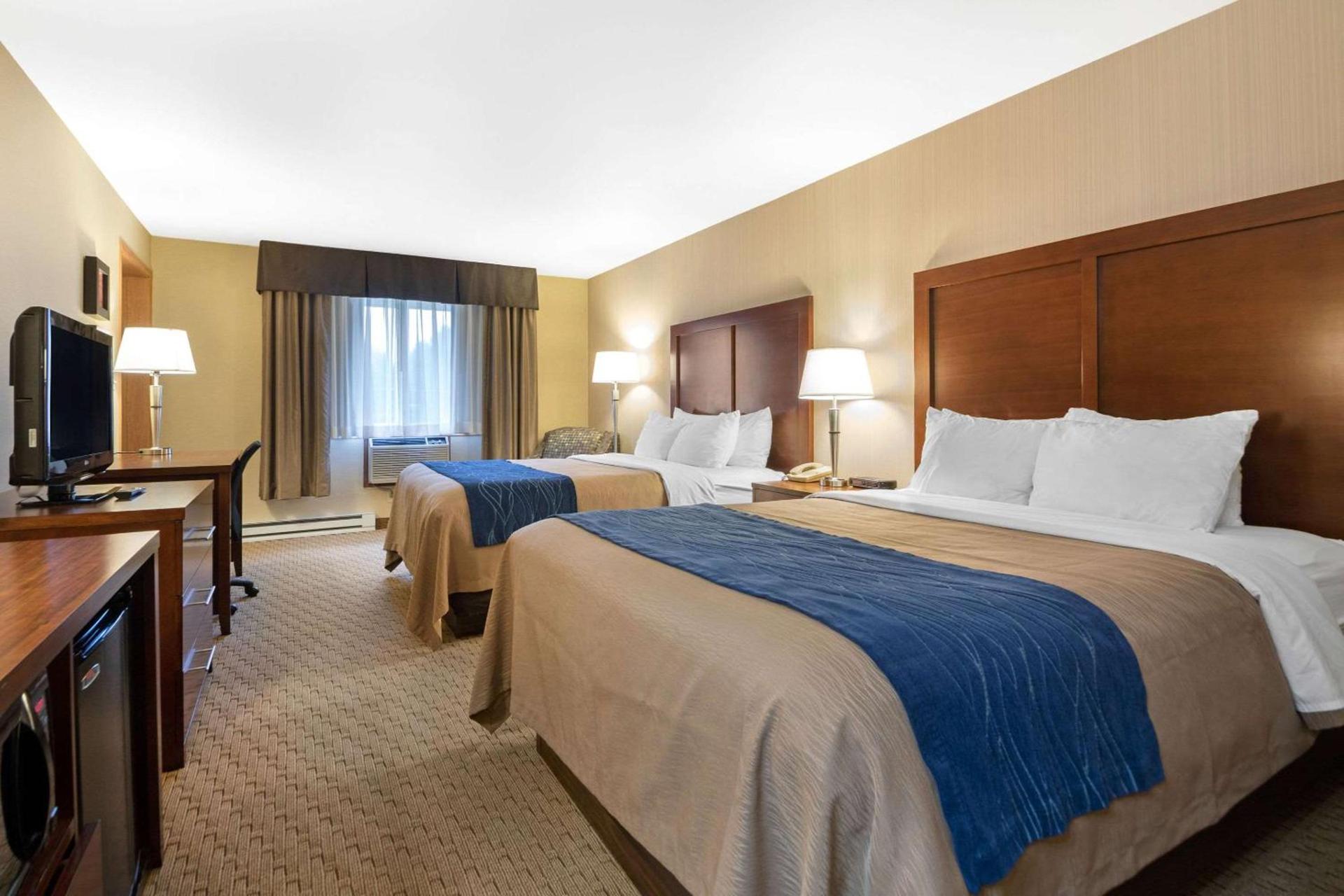 Comfort Inn Iron Mountain North photo 24