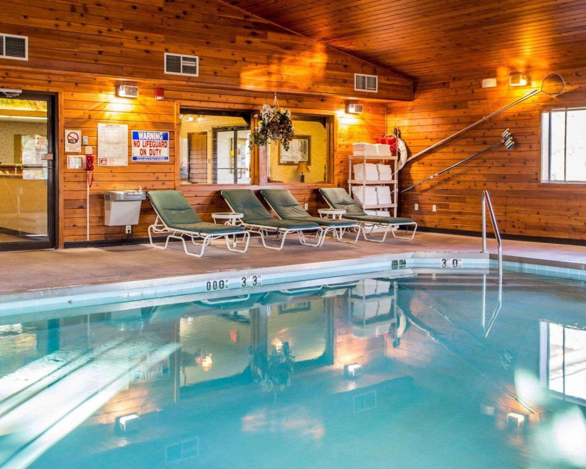 Quality Inn Ironwood photo 2