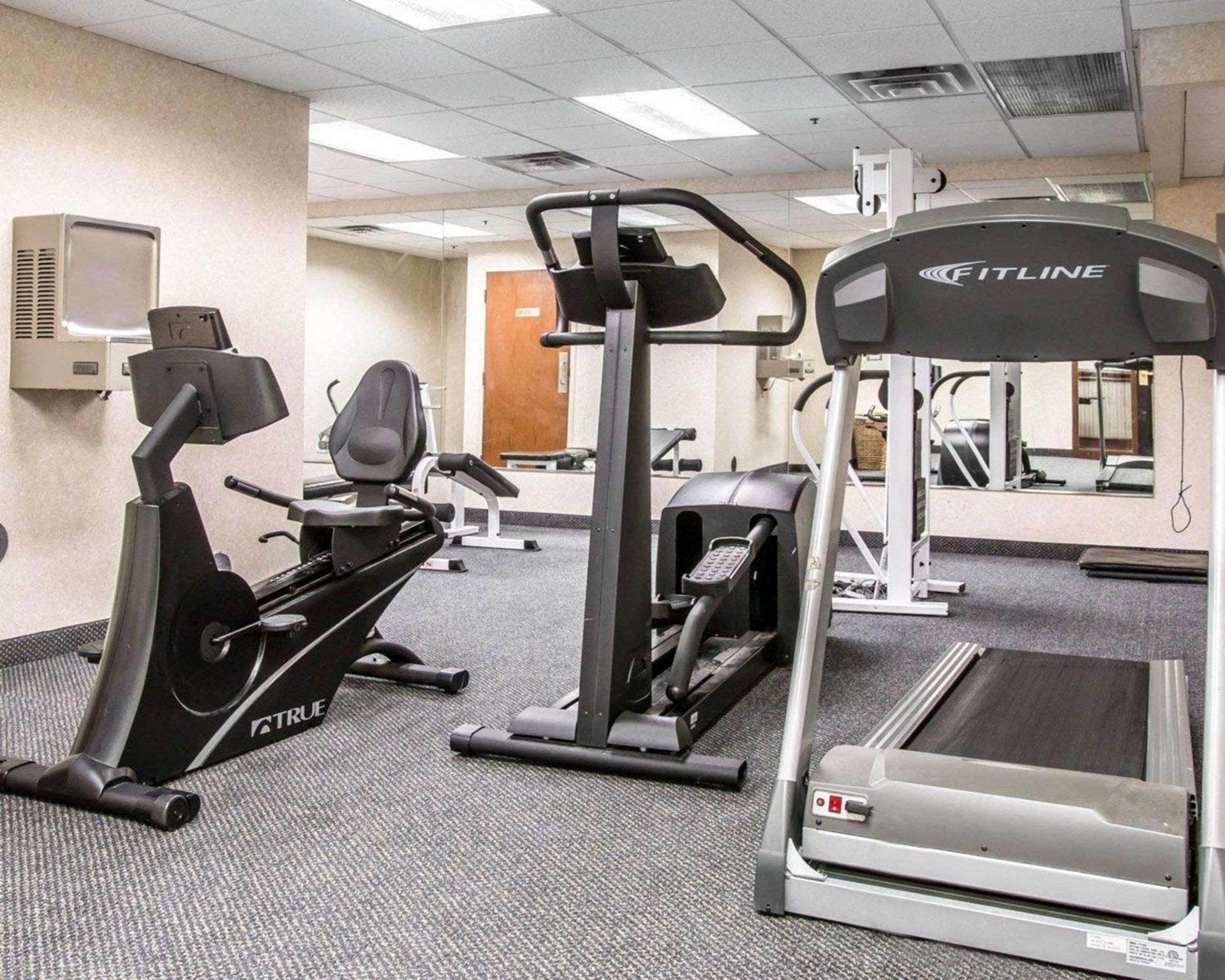 Quality Inn Southfield - Detroit photo 14