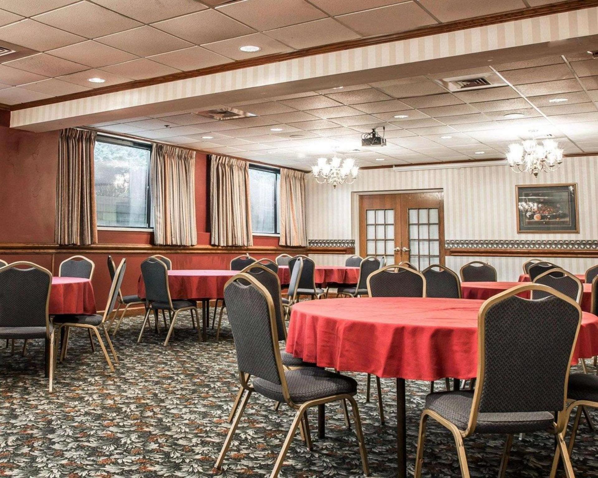 Quality Inn Southfield - Detroit photo 29