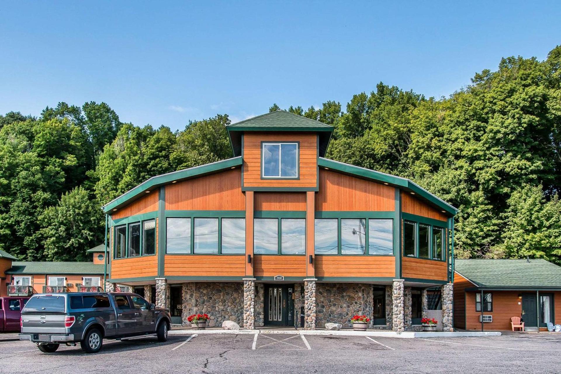 Econo Lodge Lakeview photo 38