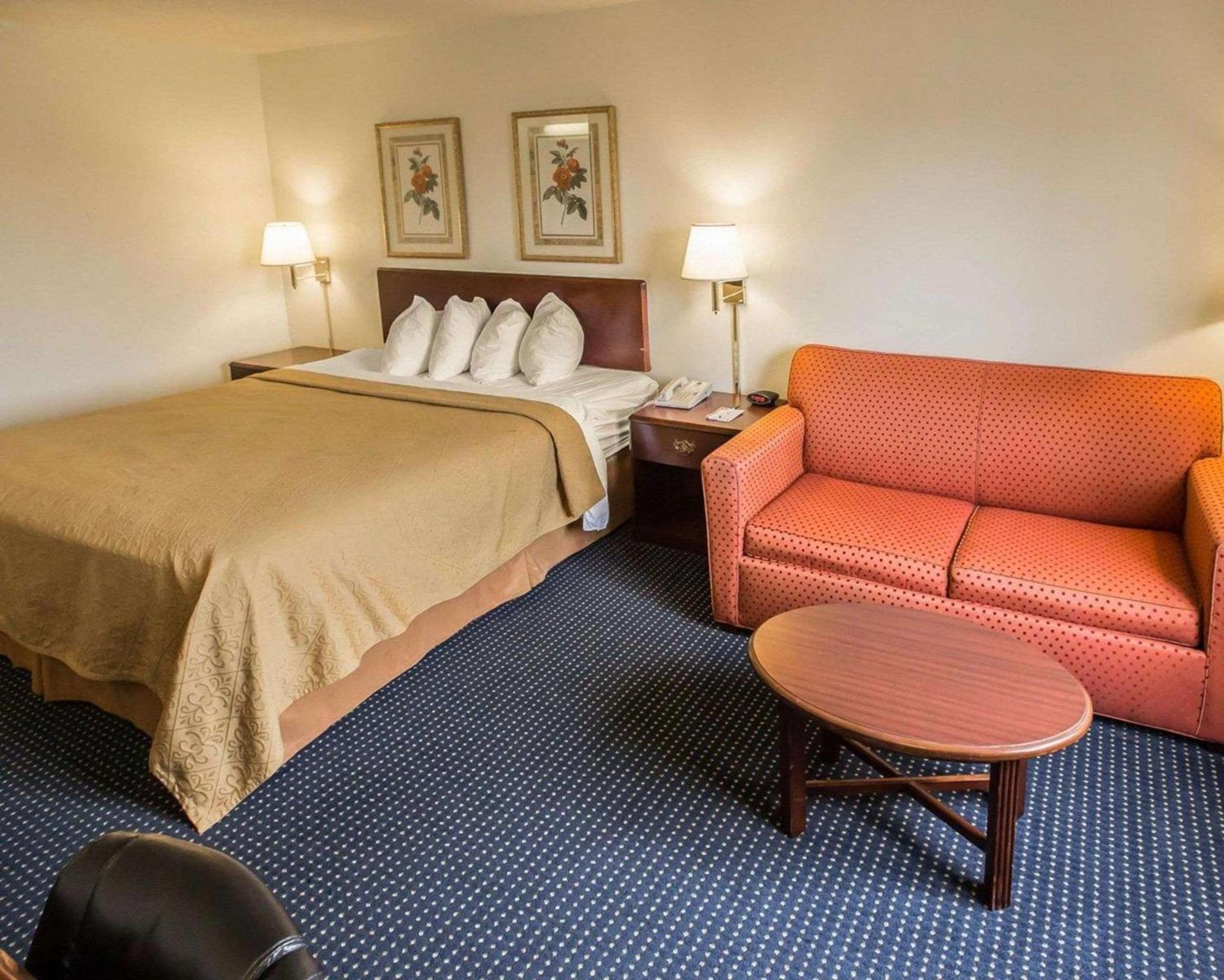 Quality Inn Dundee photo 10