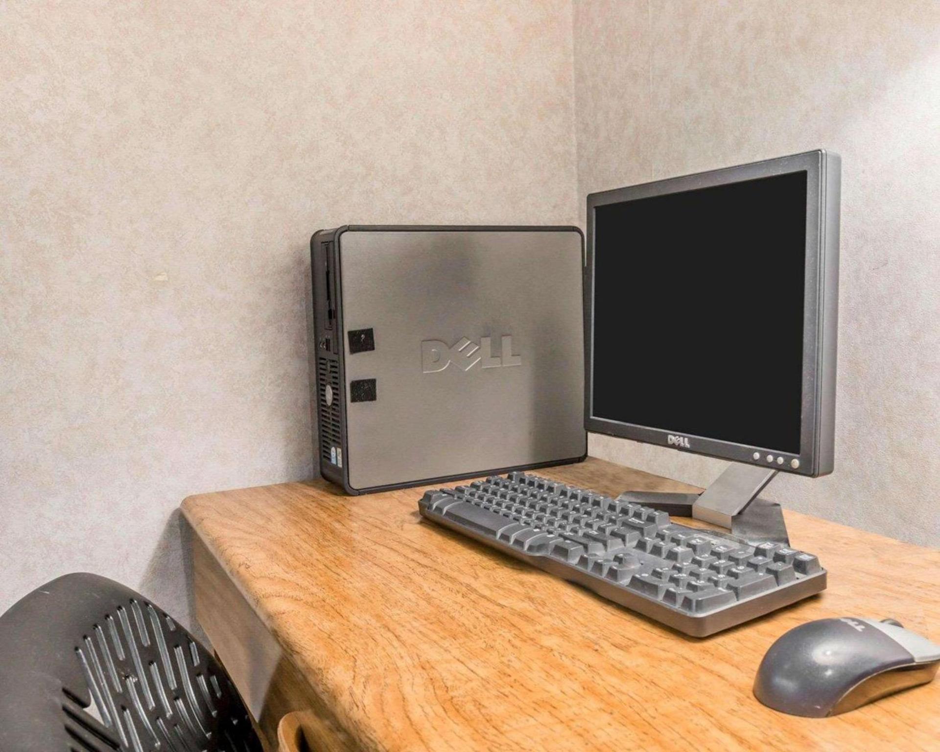 Quality Inn Grand Rapids North photo 19