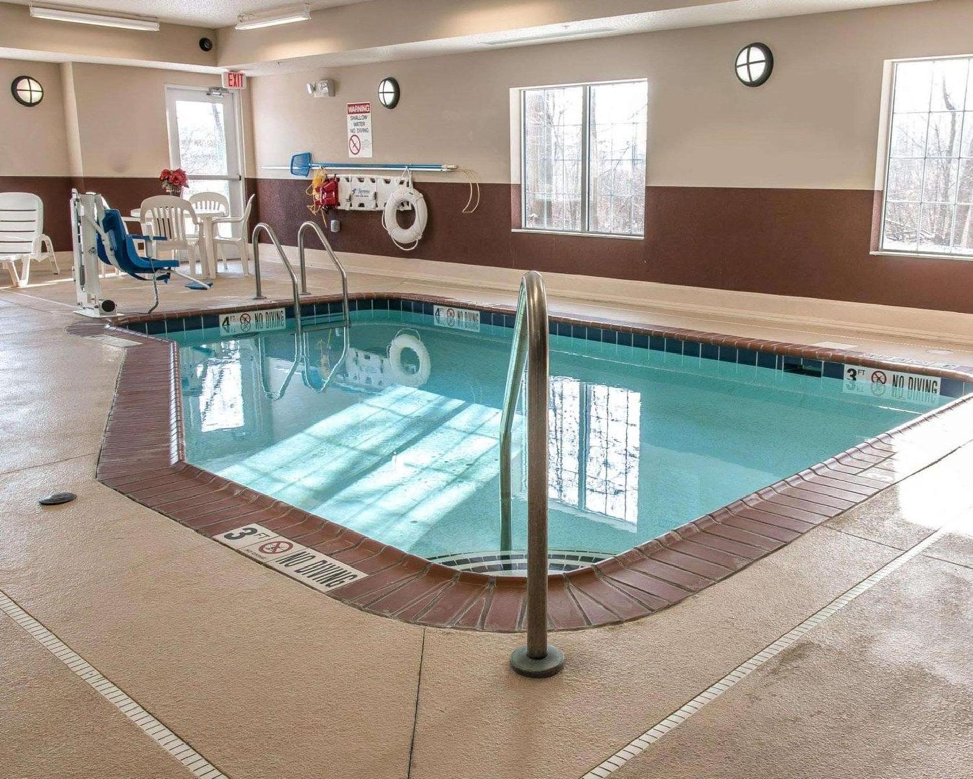 Quality Inn Near Interstate I94 — hotel in New Buffalo