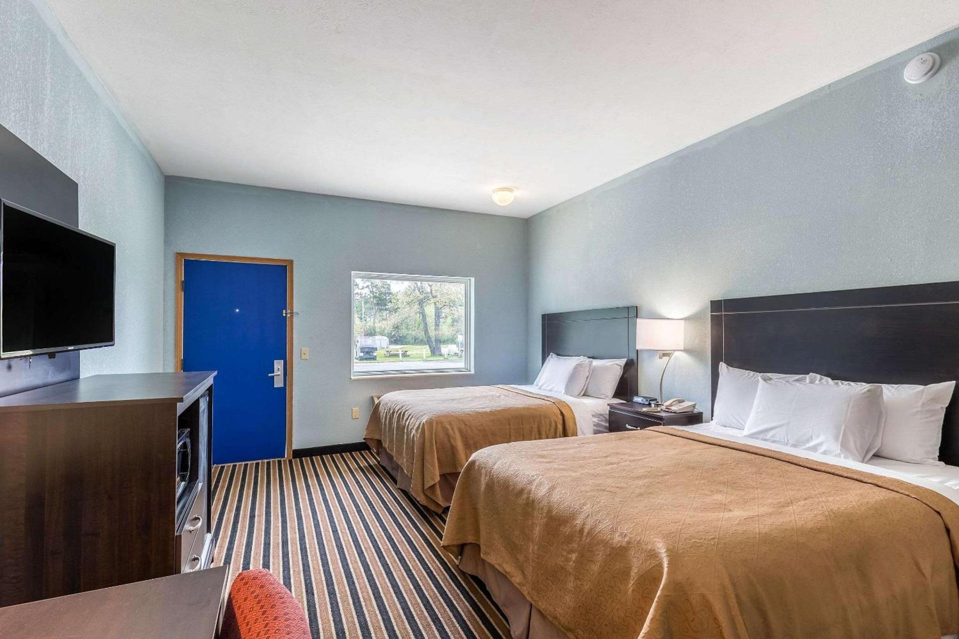 Rodeway Inn Ludington photo 14