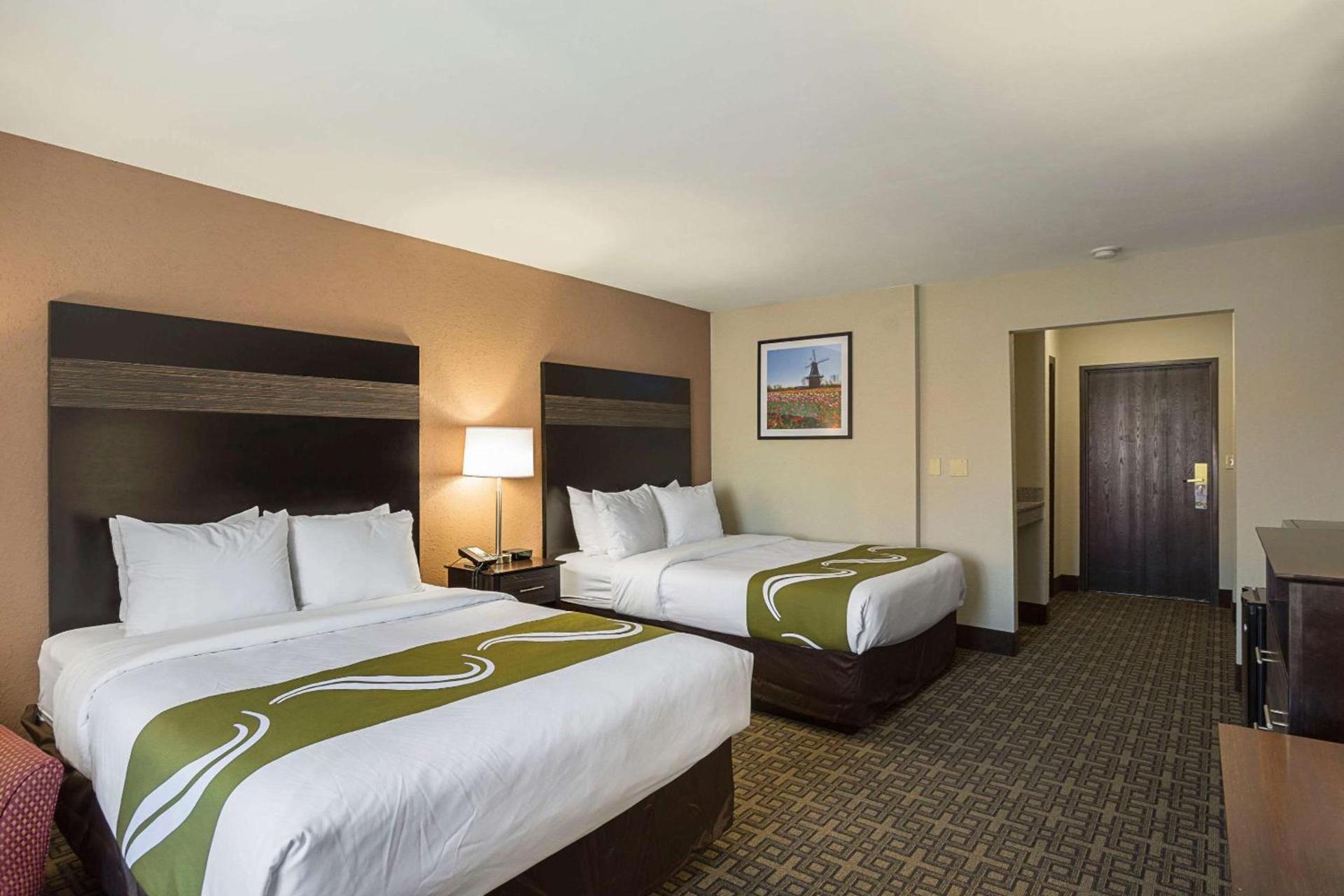 AmericInn by Wyndham Holland MI photo 13