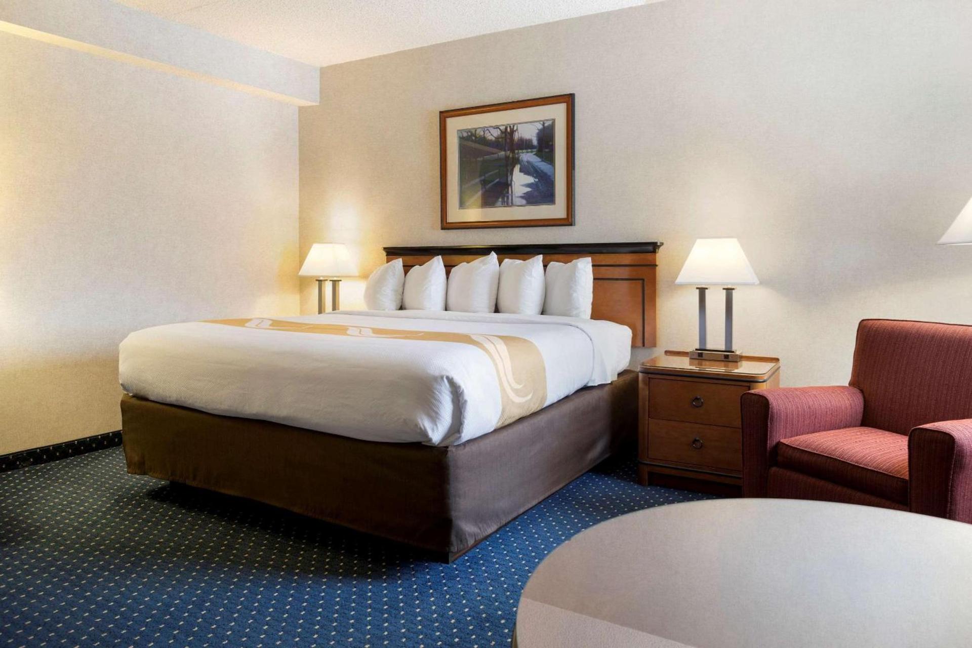Quality Inn Auburn Hills - Detroit North photo 15