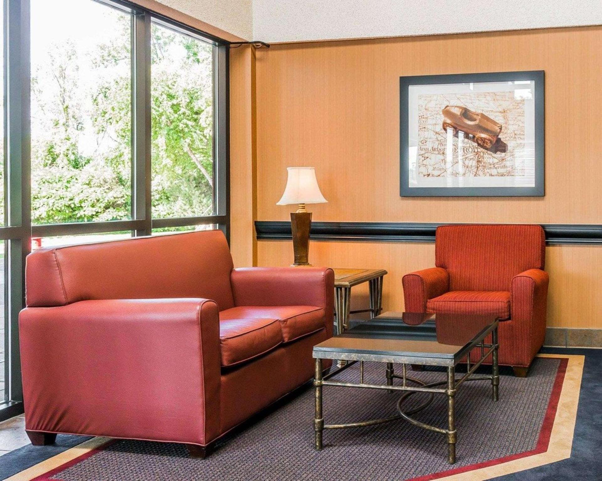 Quality Inn Auburn Hills - Detroit North photo 4