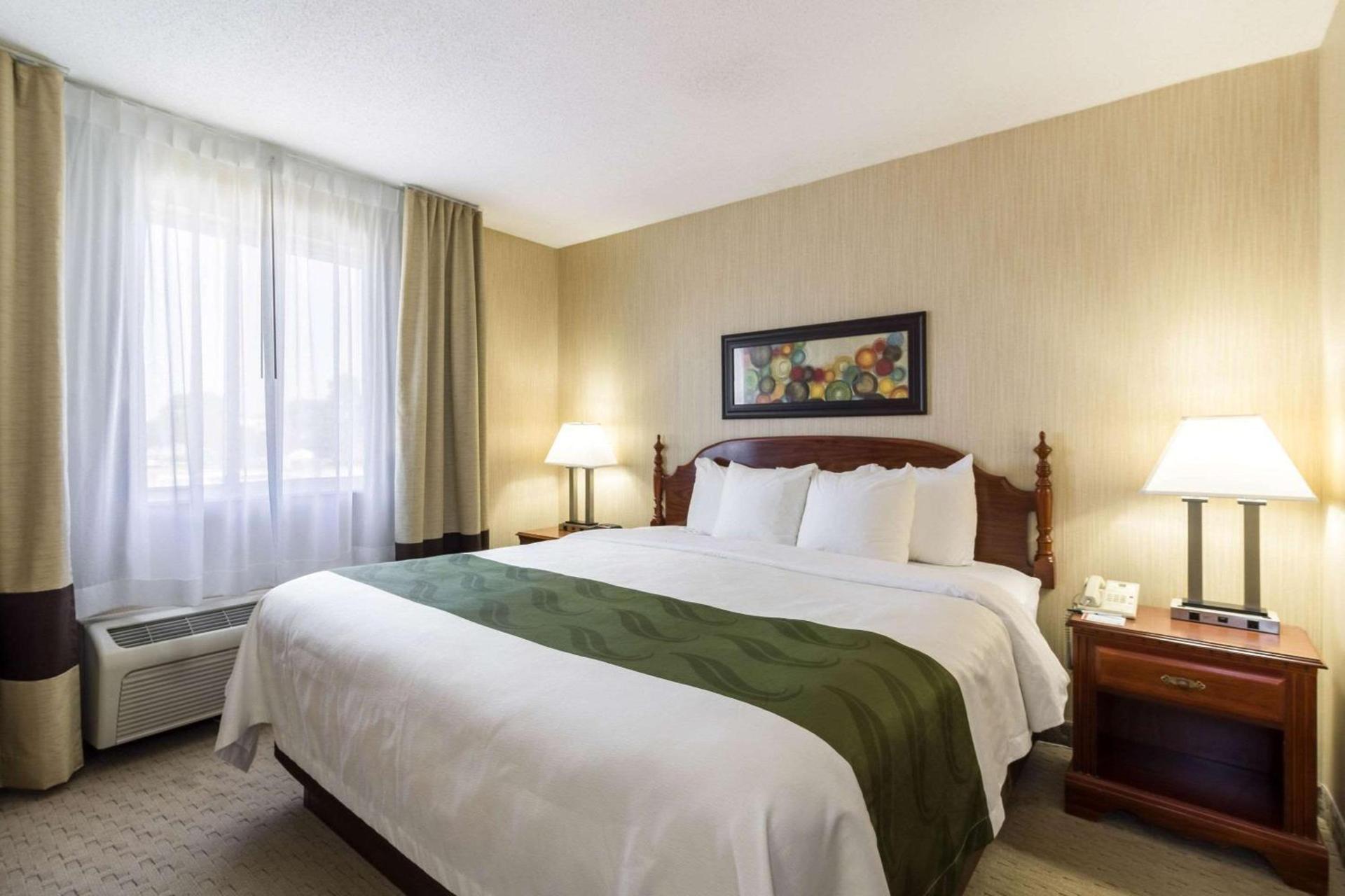 Quality Inn Marshall near University photo 36