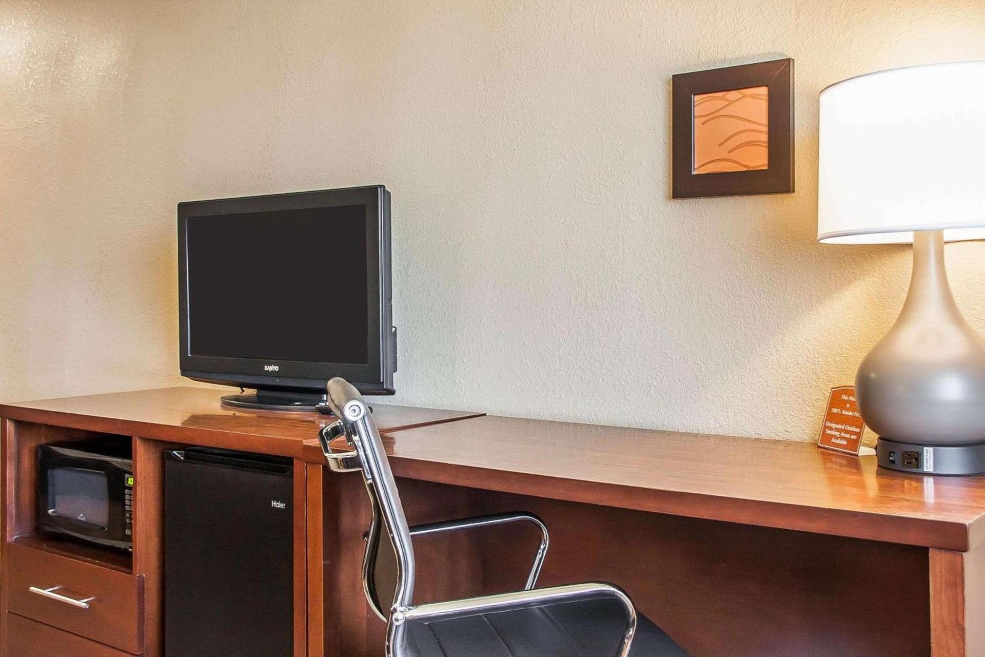 Comfort Inn Fergus Falls photo 6