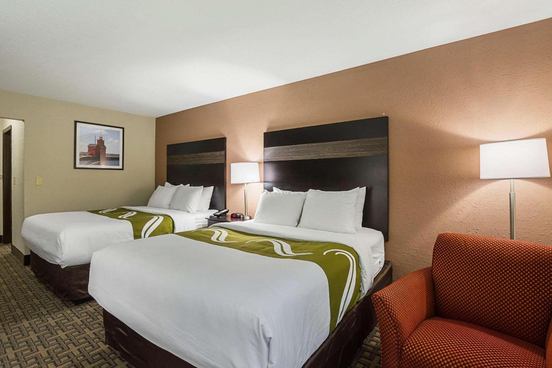AmericInn by Wyndham Holland MI photo 2