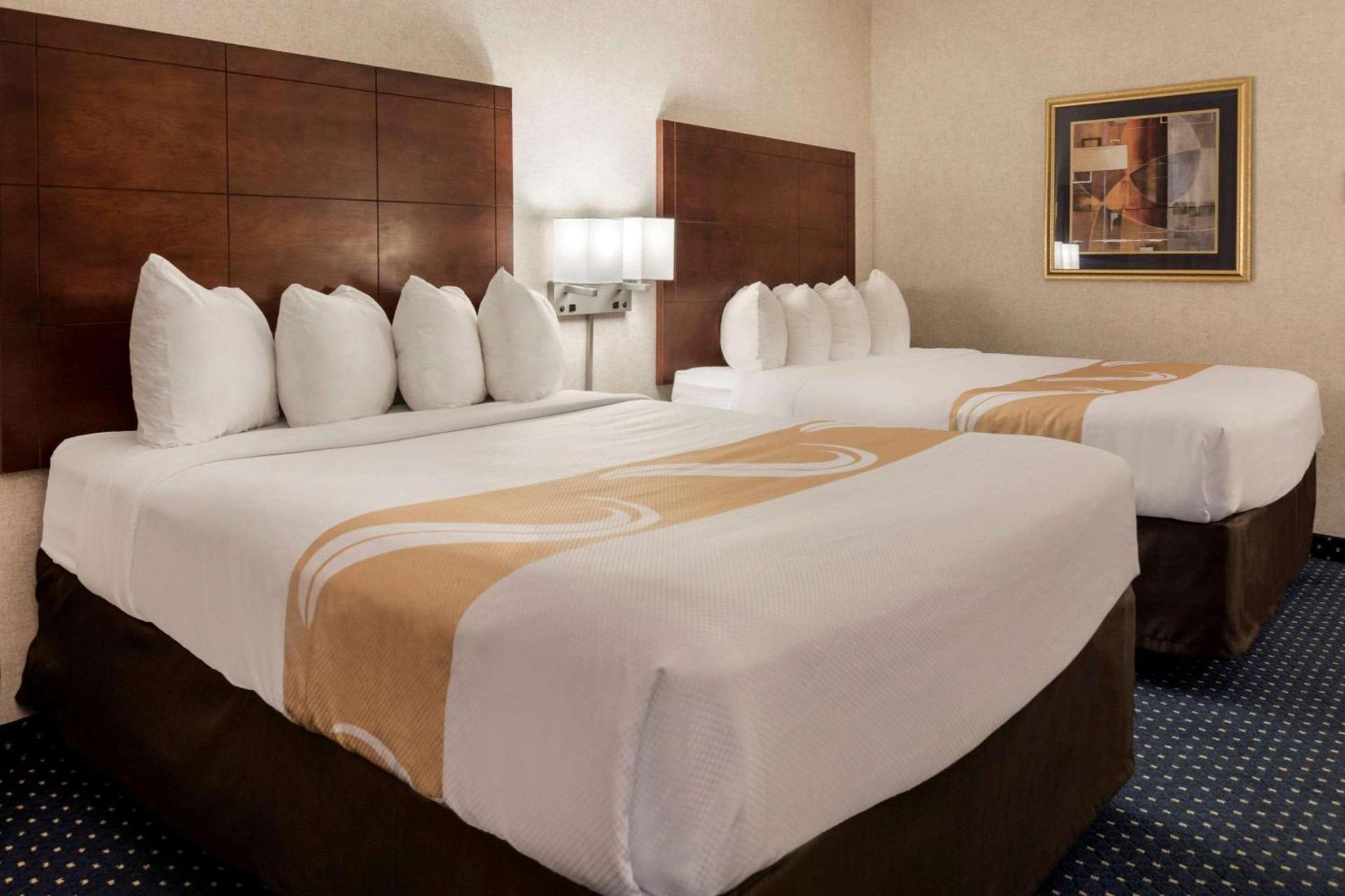 Quality Inn Auburn Hills - Detroit North photo 2