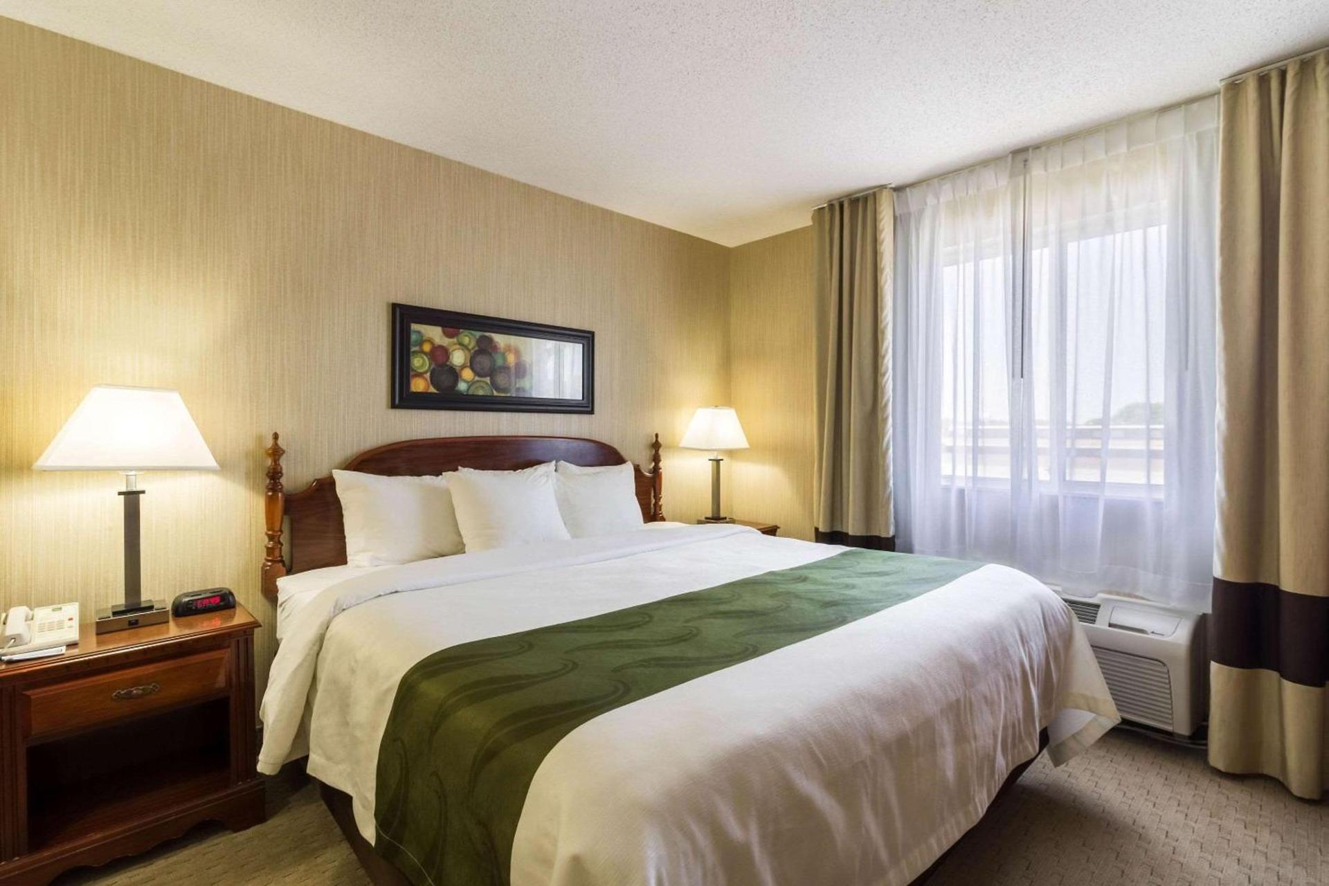 Quality Inn Marshall near University photo 30
