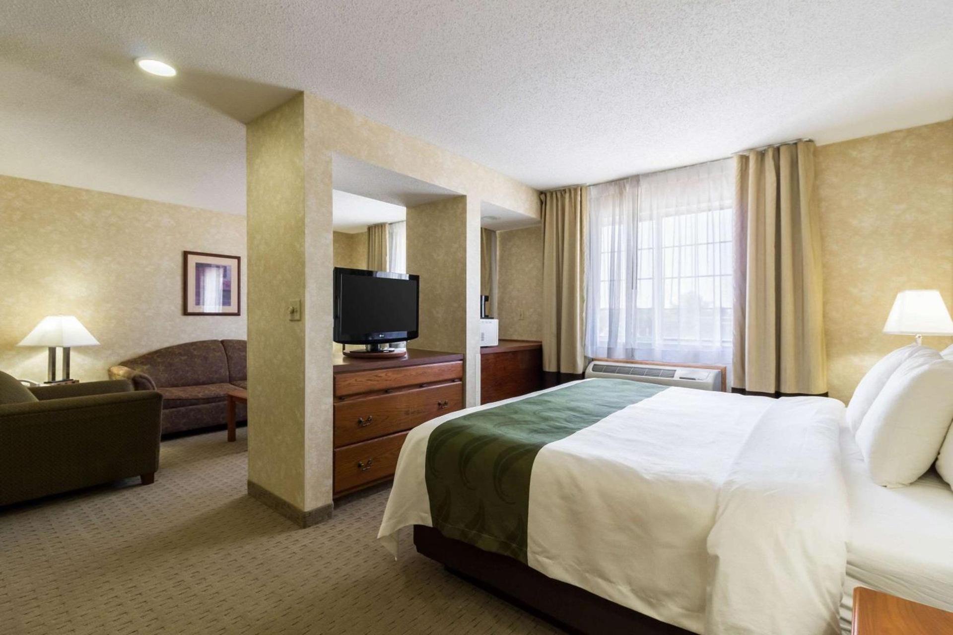 Quality Inn Marshall near University photo 32