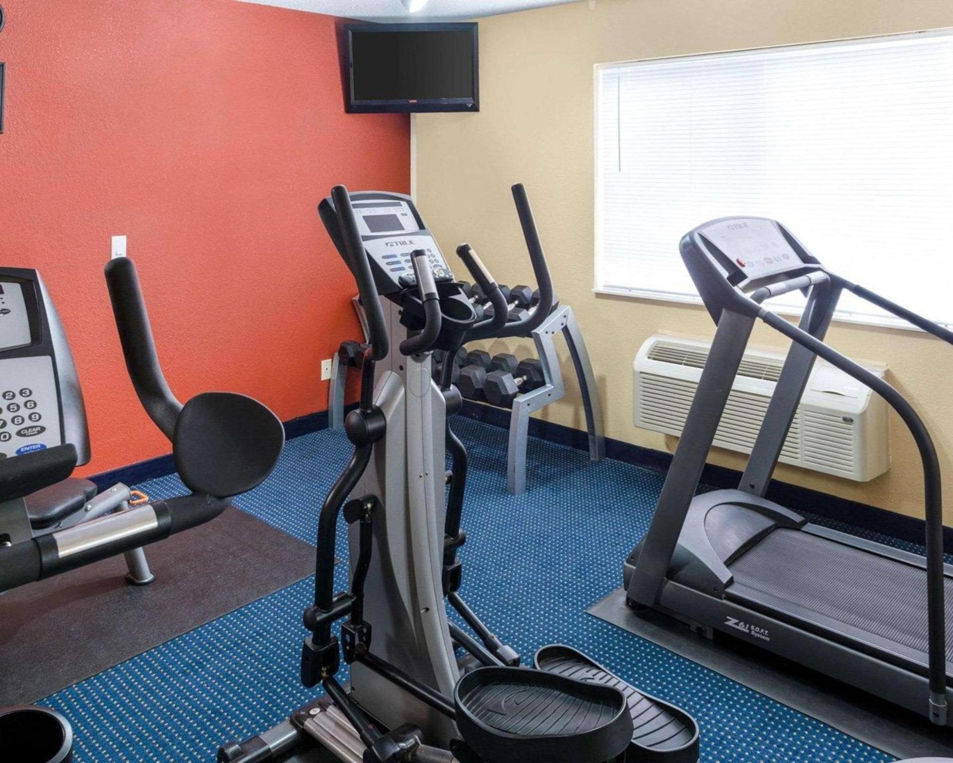 Quality Inn Lakeville North photo 23