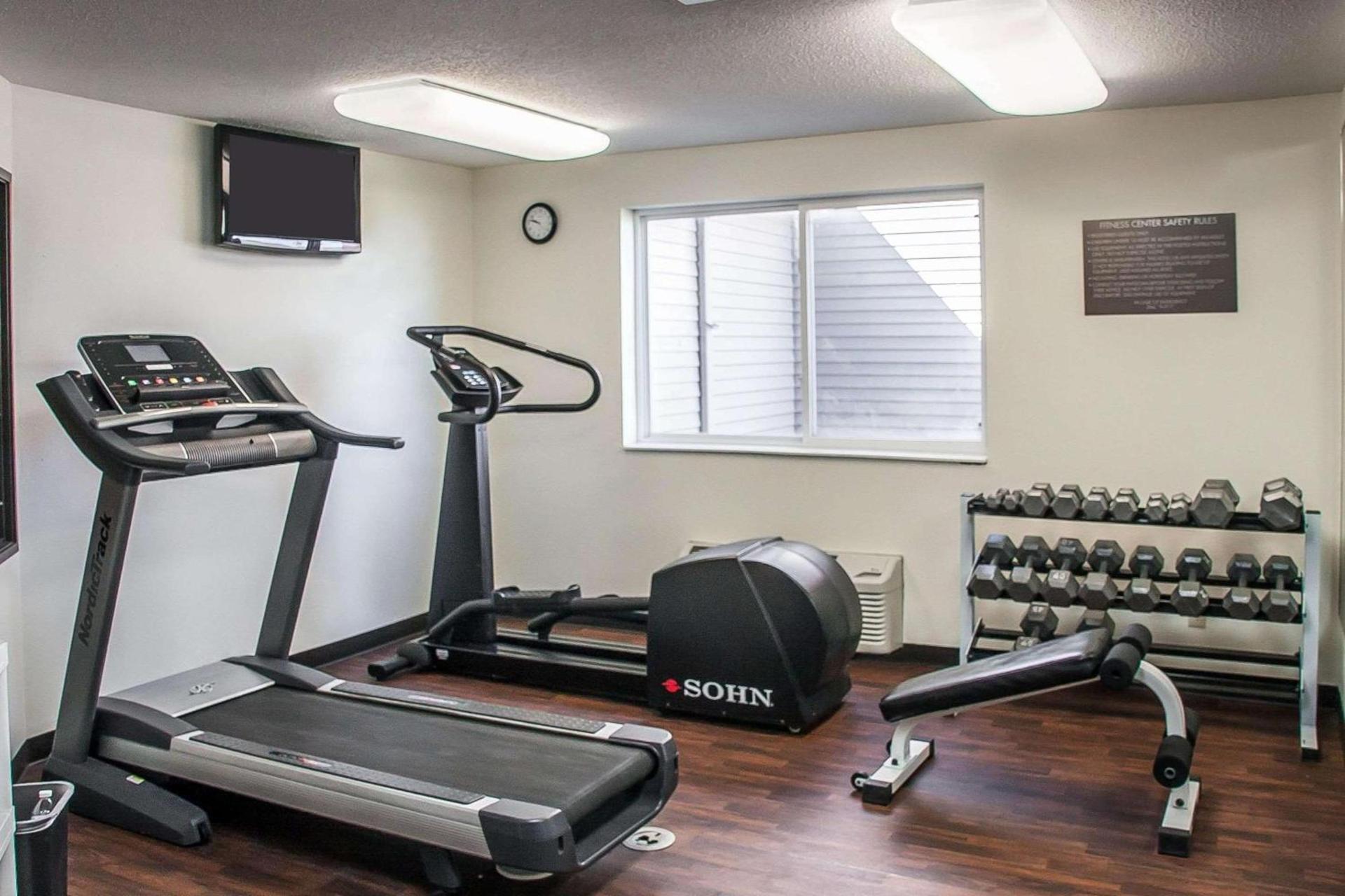 Comfort Inn Fergus Falls photo 12