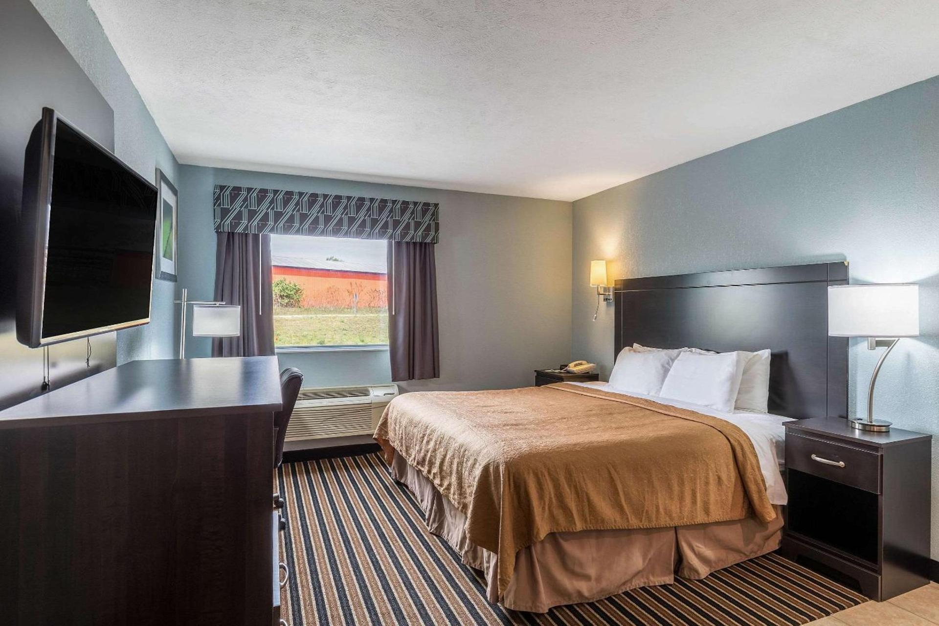 Rodeway Inn Ludington photo 10