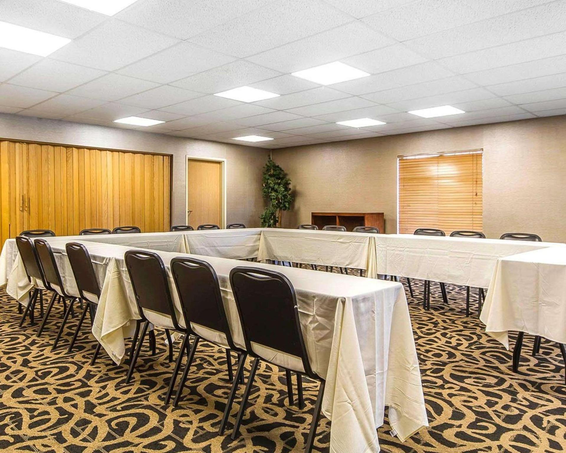 Comfort Inn Owatonna near Medical Center photo 15