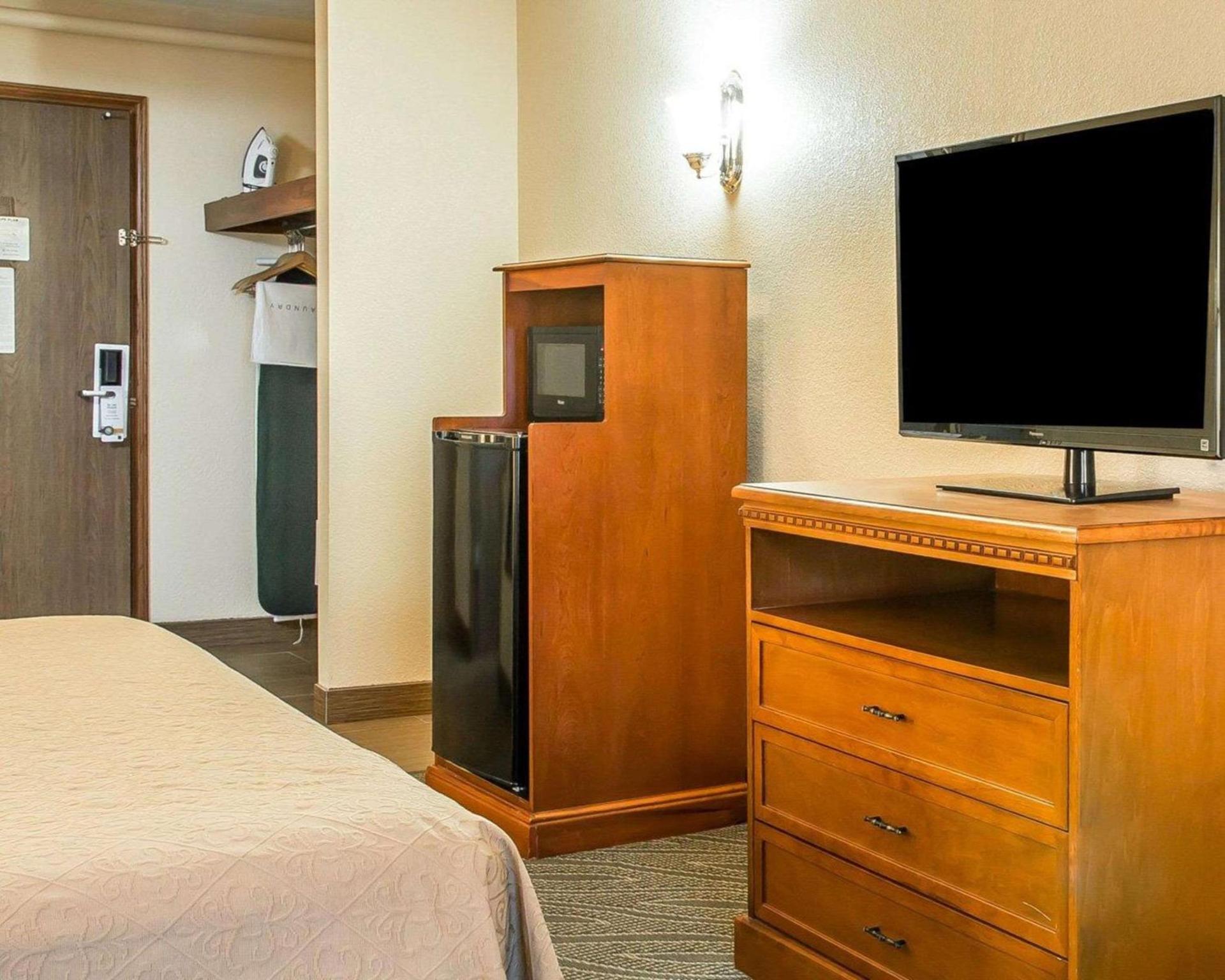 Quality Inn Gaylord photo 22