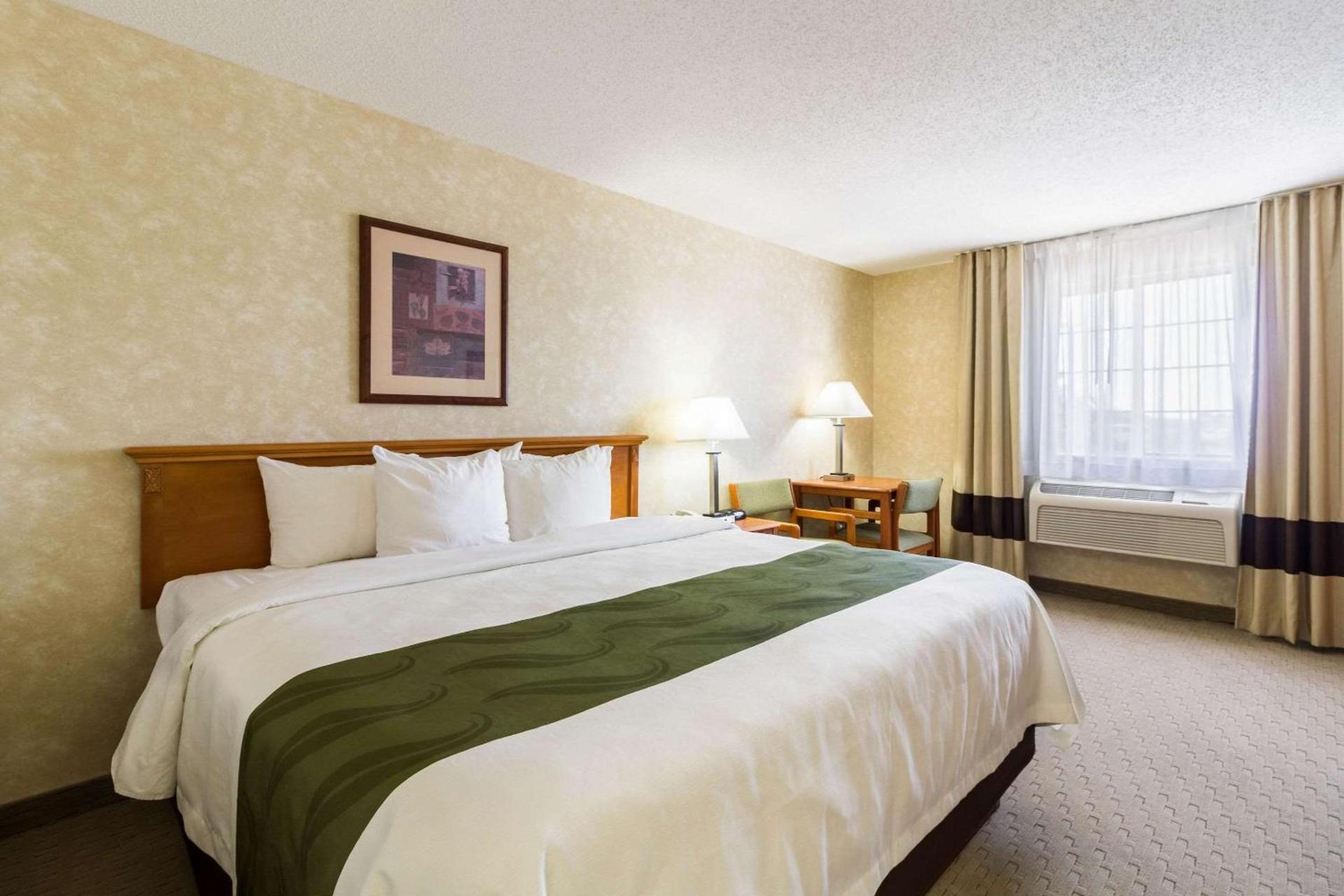 Quality Inn Marshall near University photo 21