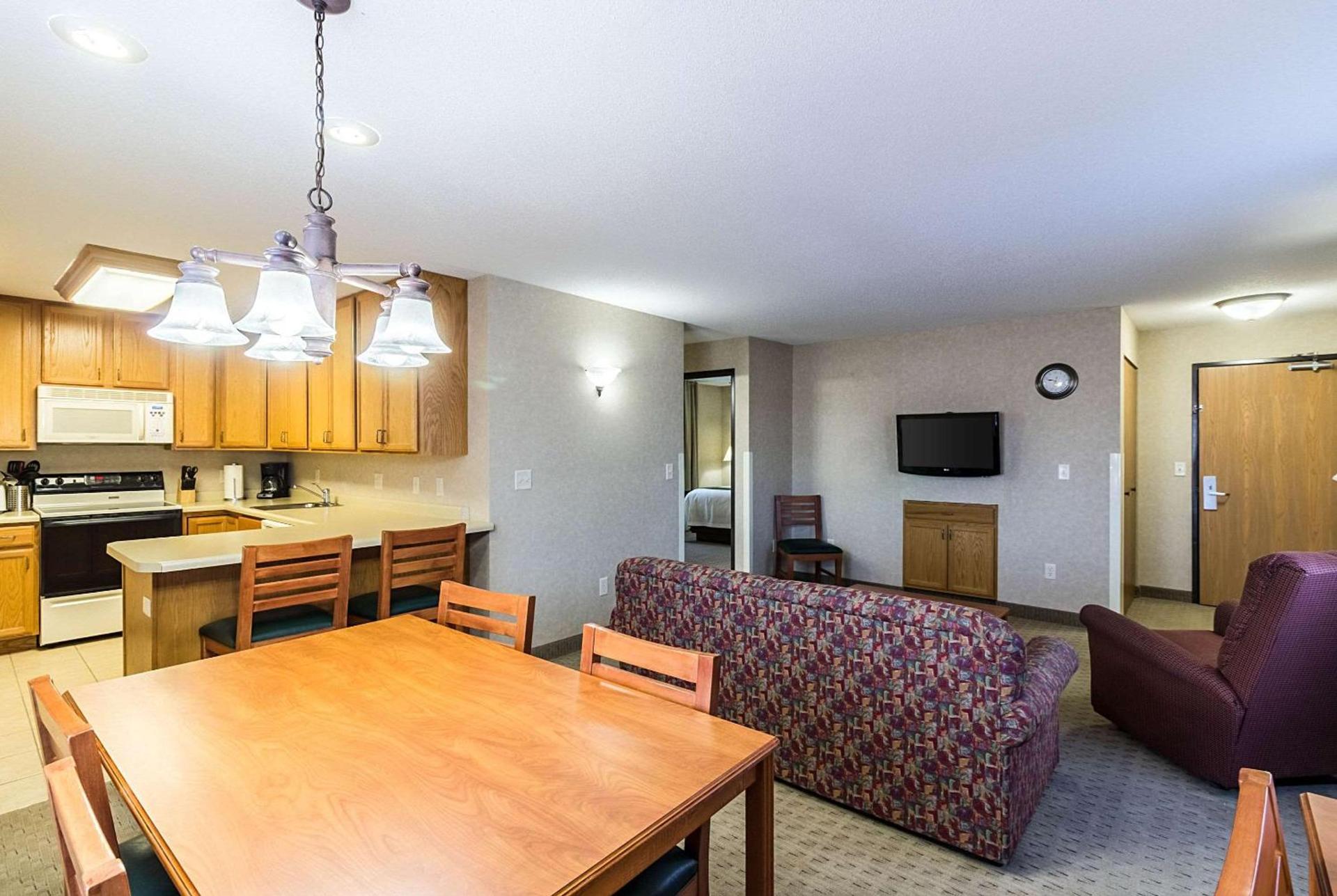Quality Inn Marshall near University photo 39
