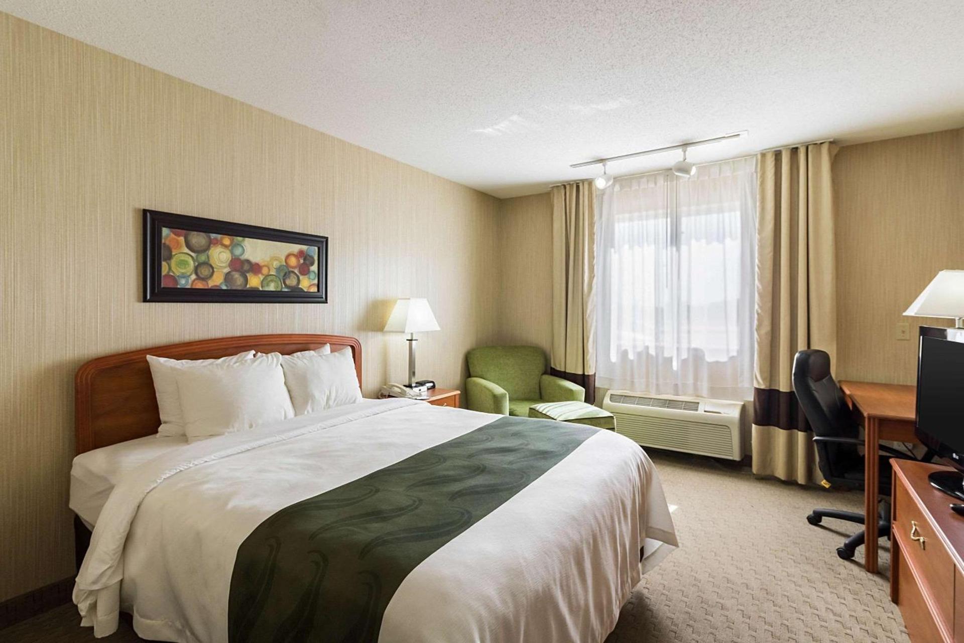 Quality Inn Marshall near University photo 14