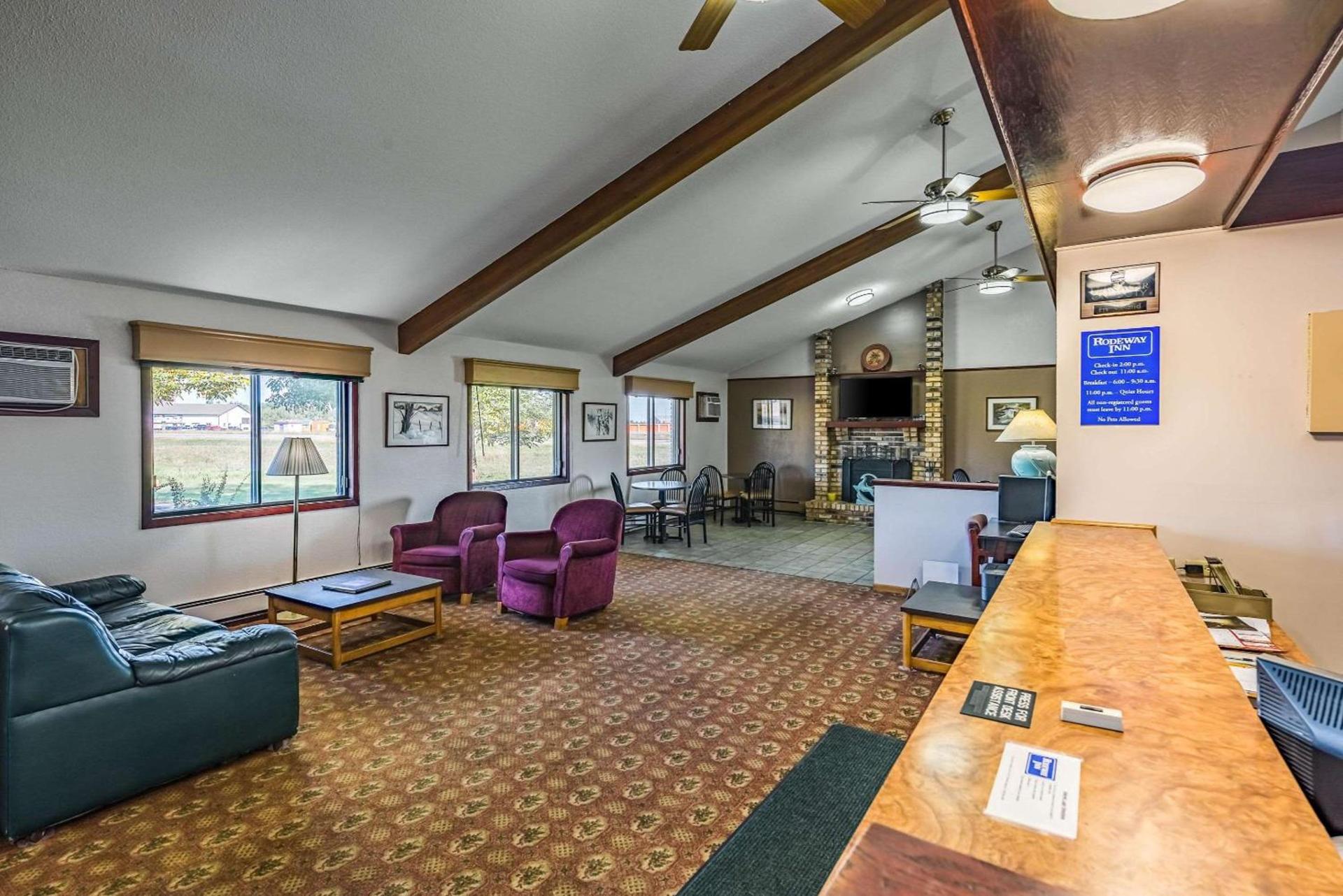 Rodeway Inn Saint Joseph photo 8