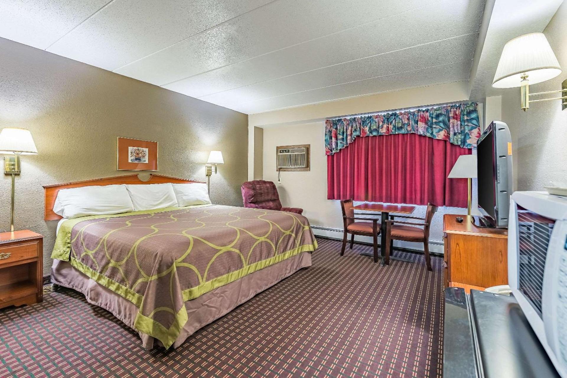 Rodeway Inn Saint Joseph photo 12