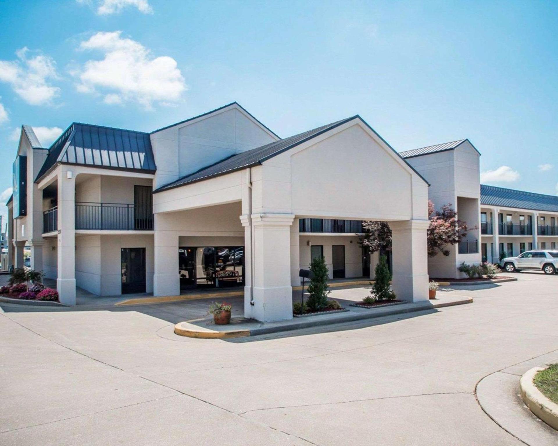 Quality Inn US65 & E Battlefield Rd Springfield photo 4
