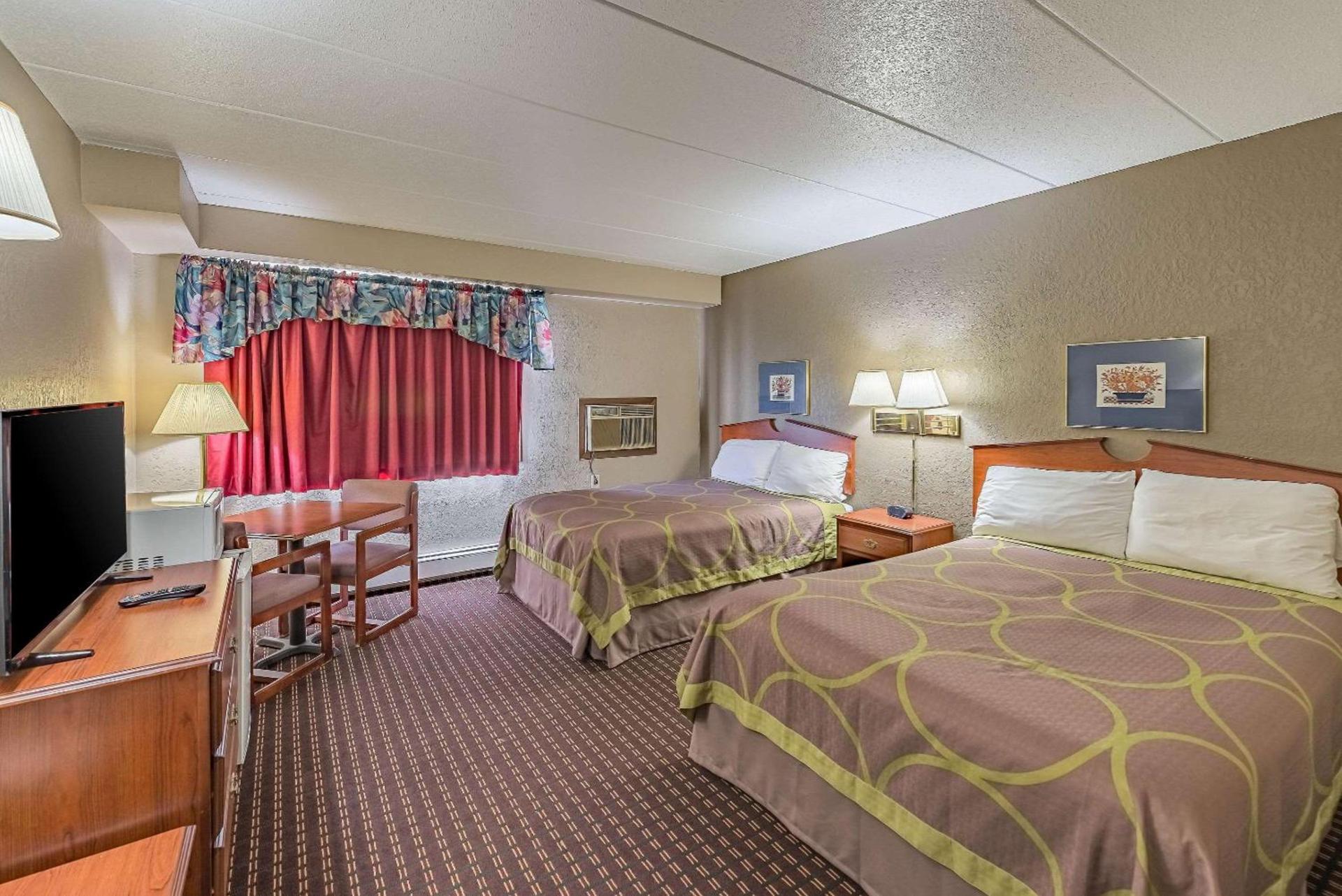 Rodeway Inn Saint Joseph photo 11
