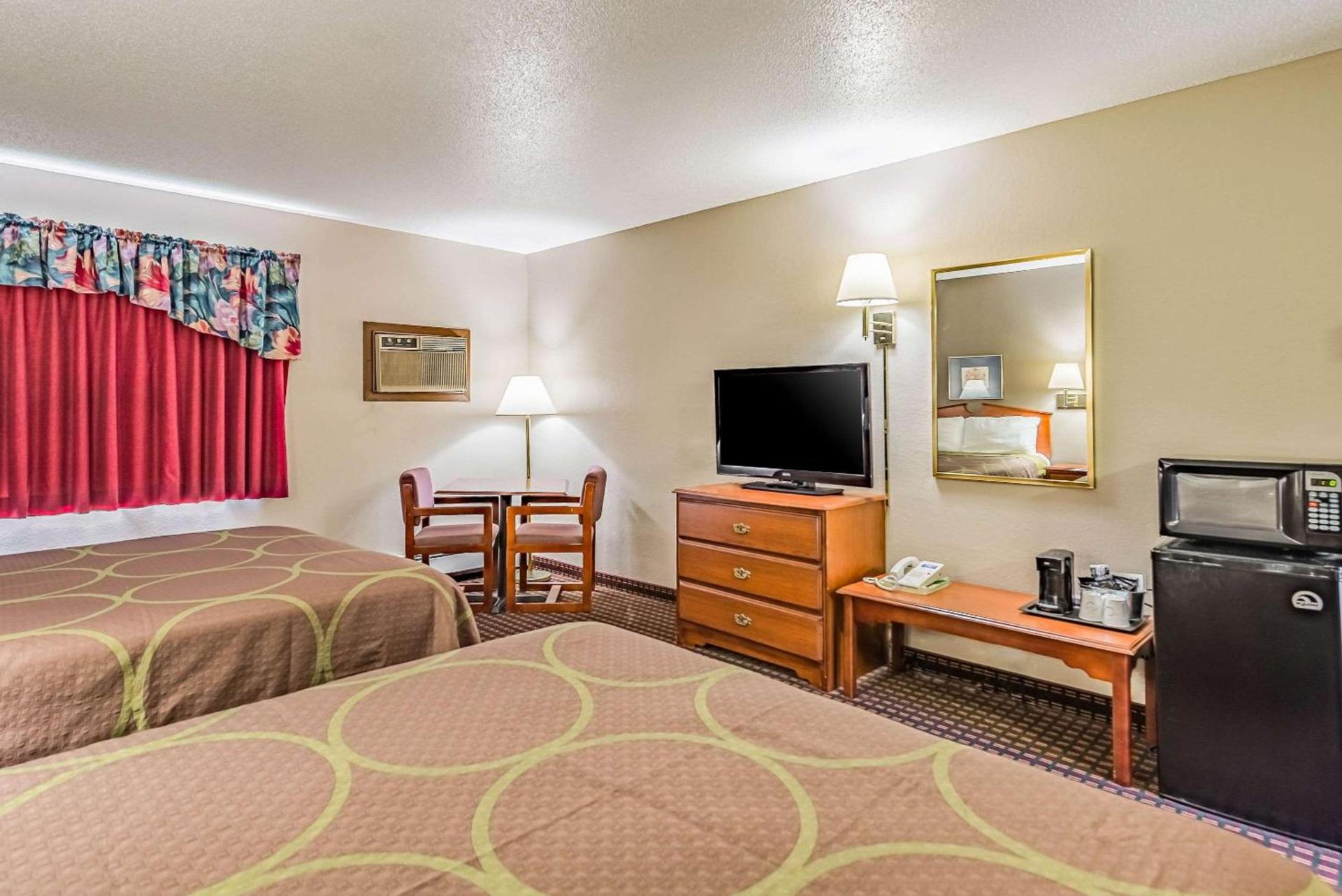 Rodeway Inn Saint Joseph photo 18
