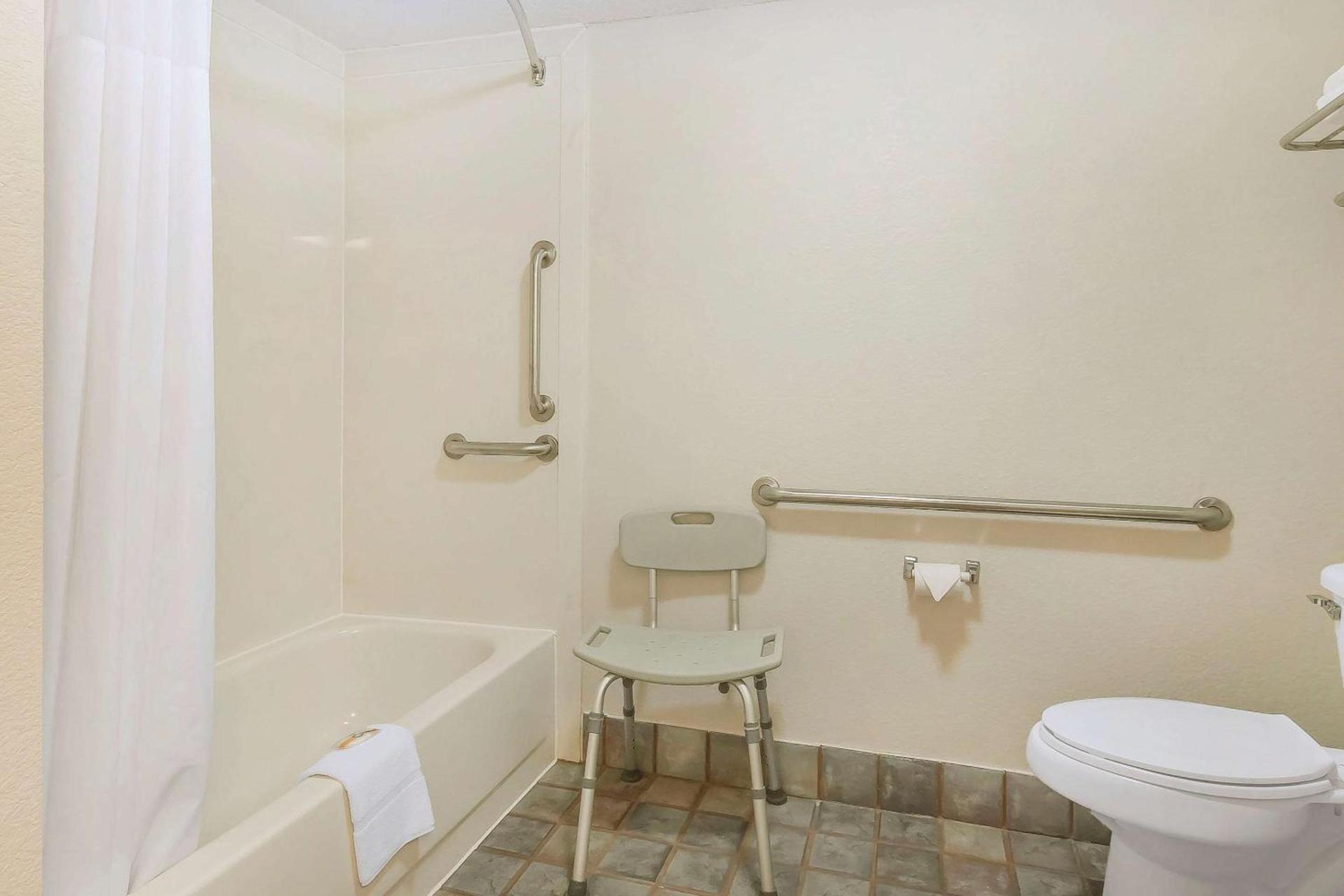 The Riverstone Hotel photo 24