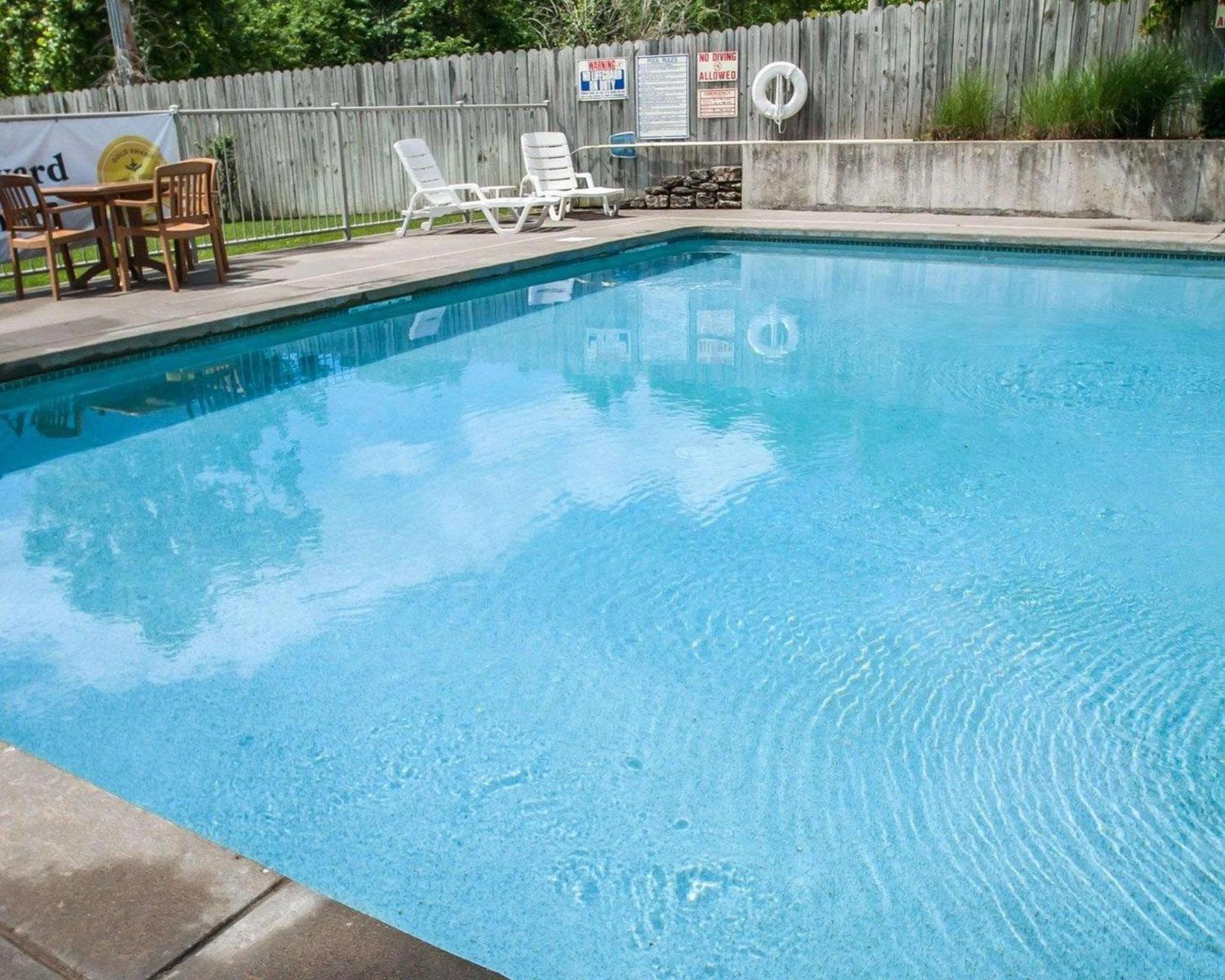 Sleep Inn & Suites Lake of the Ozarks photo 27