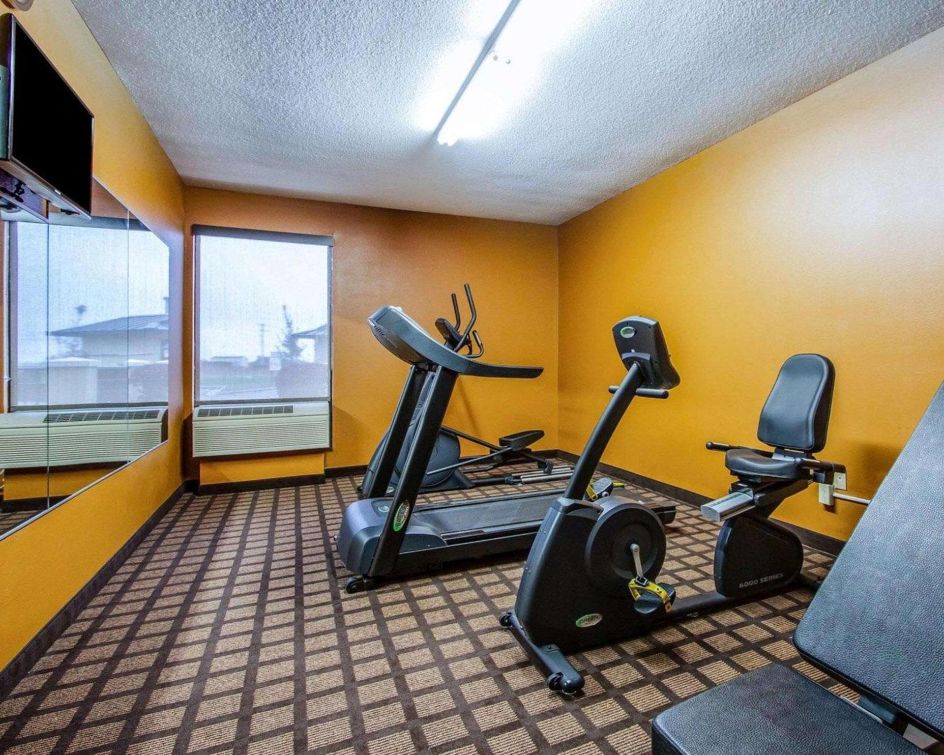 Quality Inn Perryville I-55 photo 9