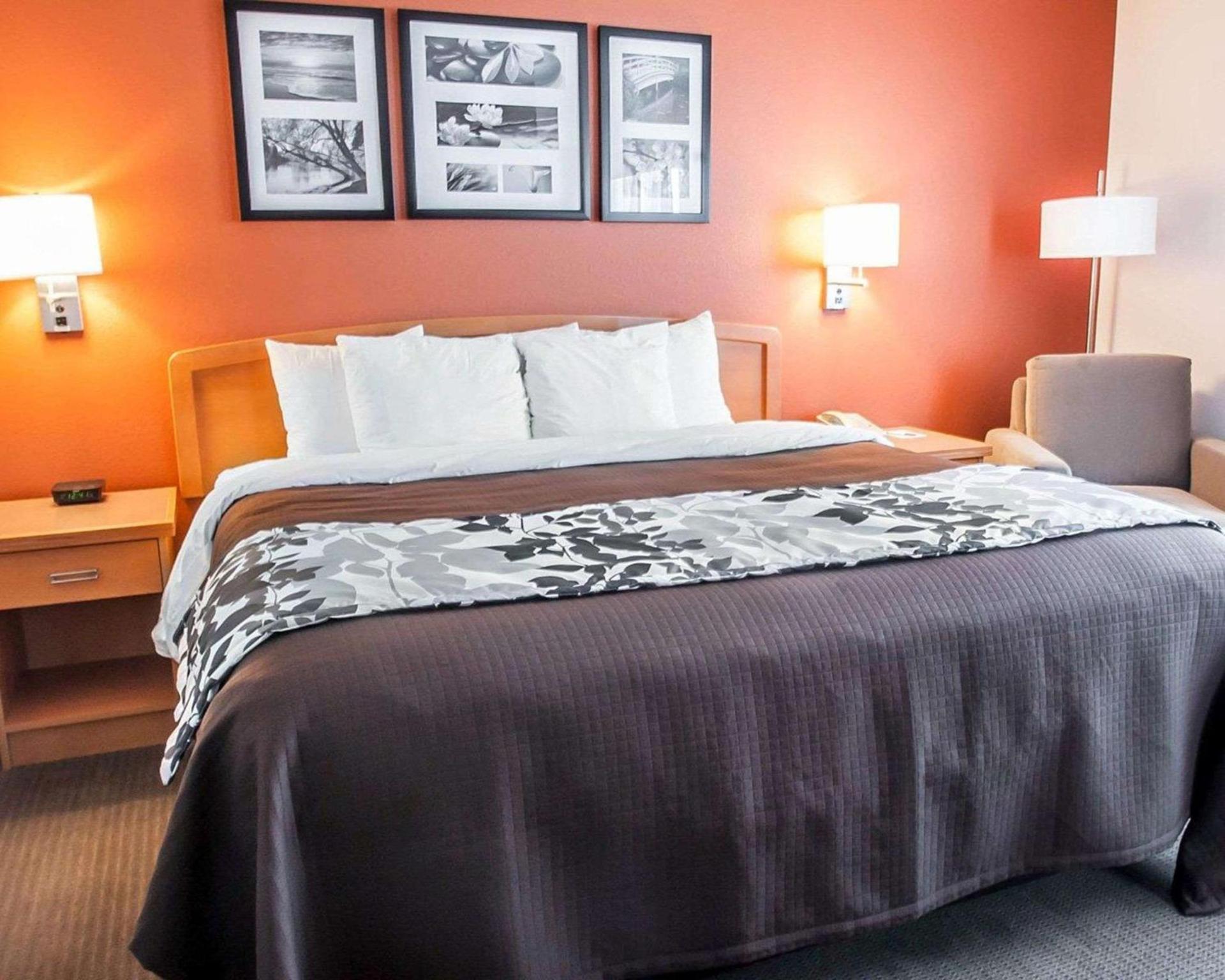 Sleep Inn & Suites Lake of the Ozarks photo 33