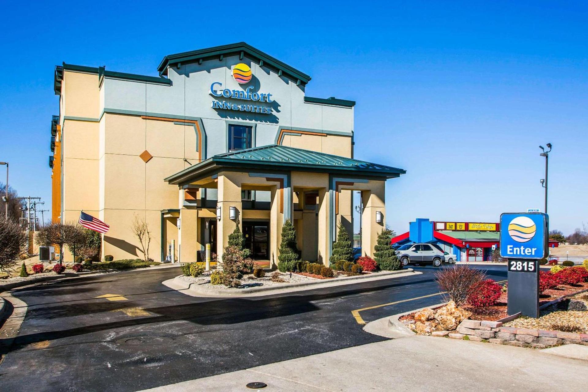Comfort Inn & Suites Springfield I-44 photo 1
