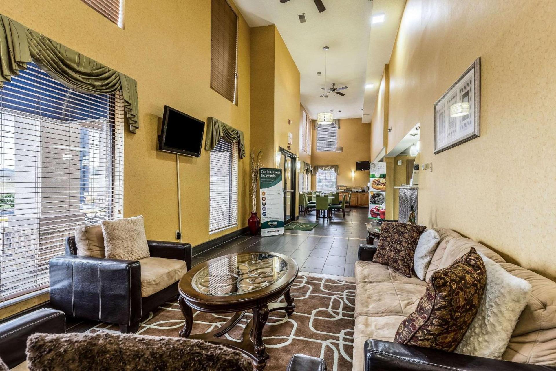 Quality Inn Rolla photo 6