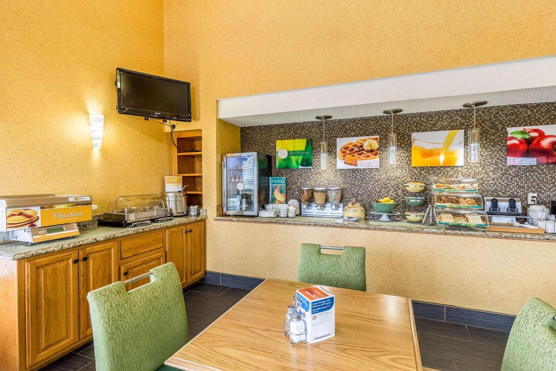 Quality Inn Rolla photo 8