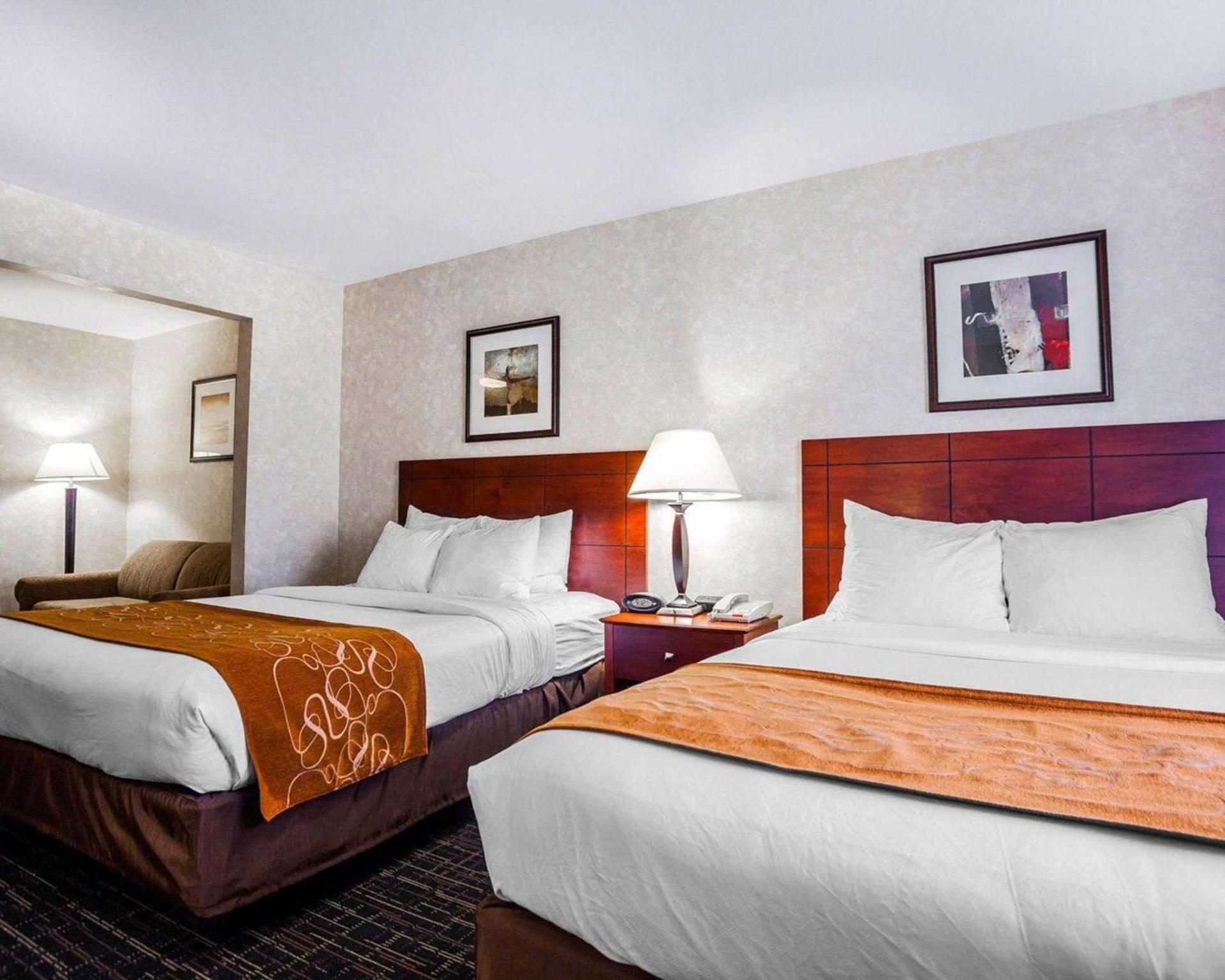 Comfort Suites Independence - Kansas City photo 9